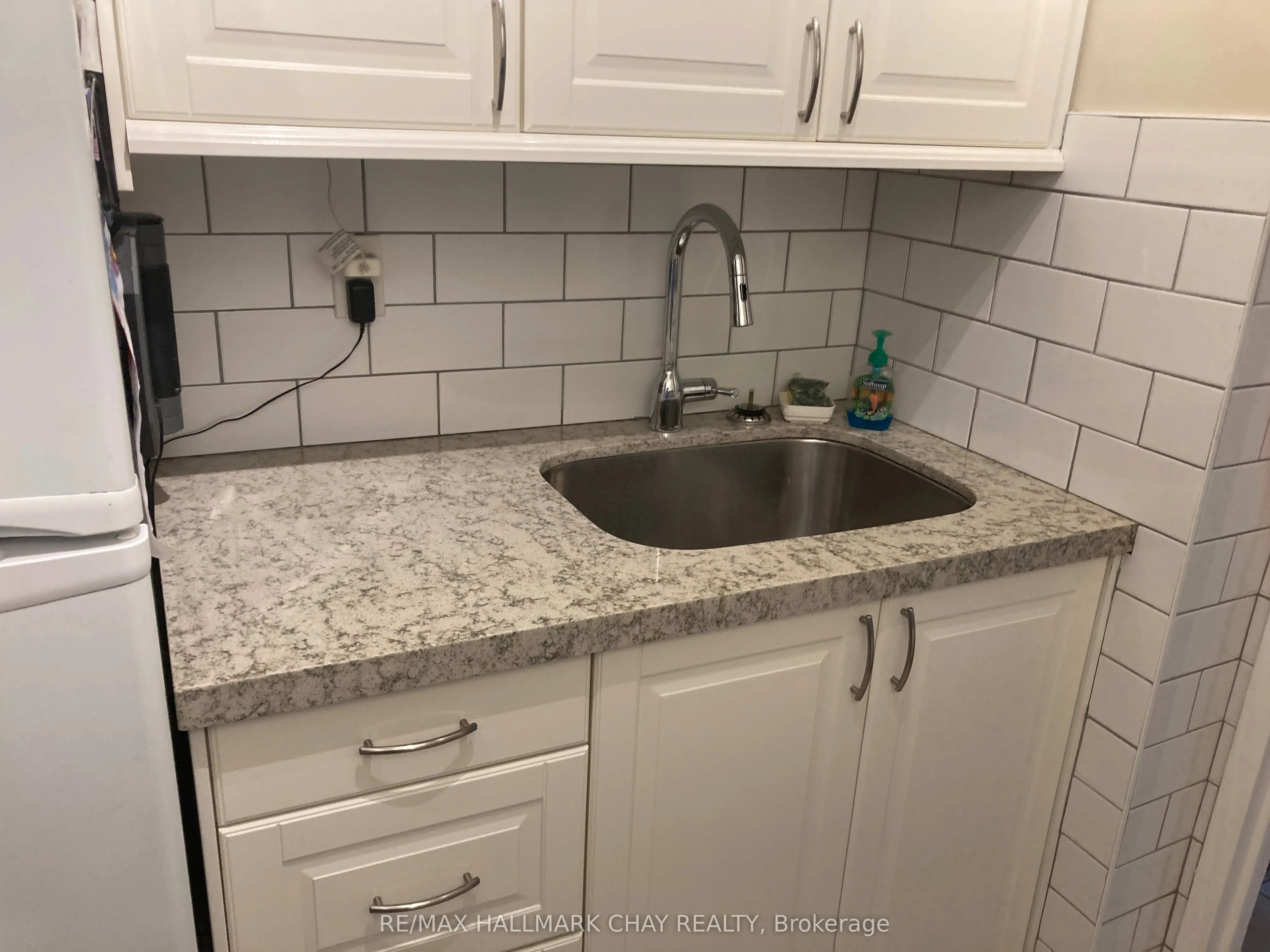 3065 Queen Frederica Drive #604