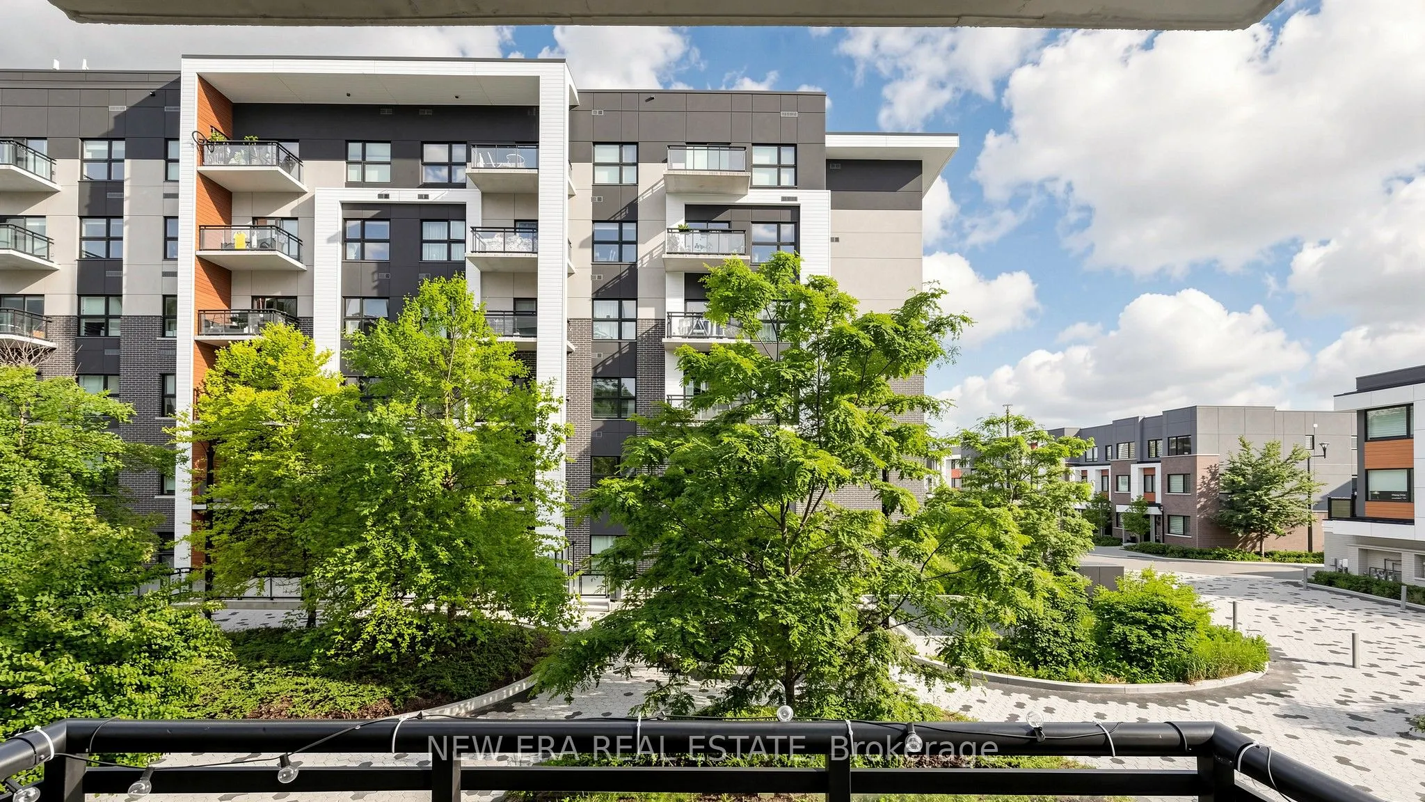 128 Grovewood Common #229