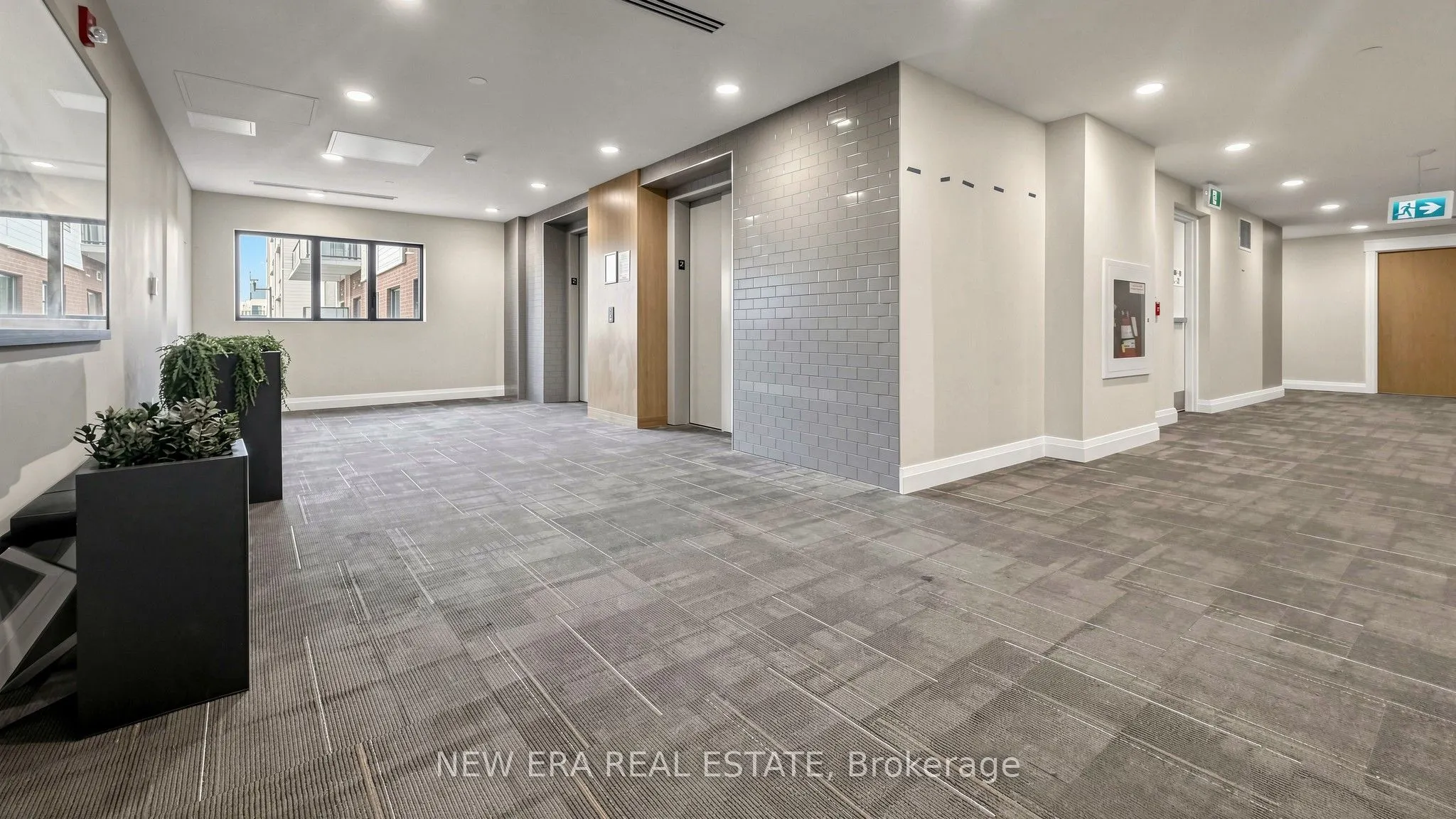128 Grovewood Common #229