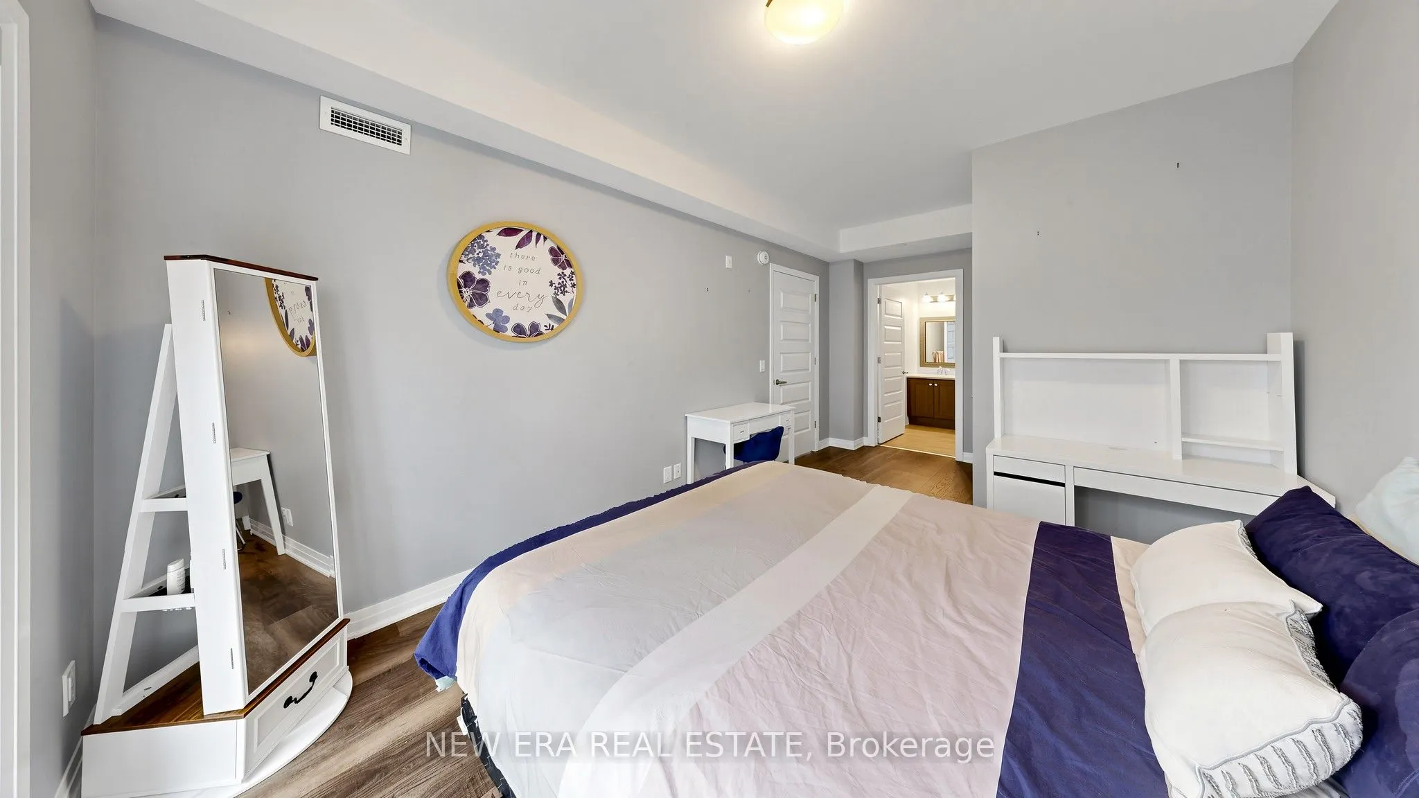 128 Grovewood Common #229