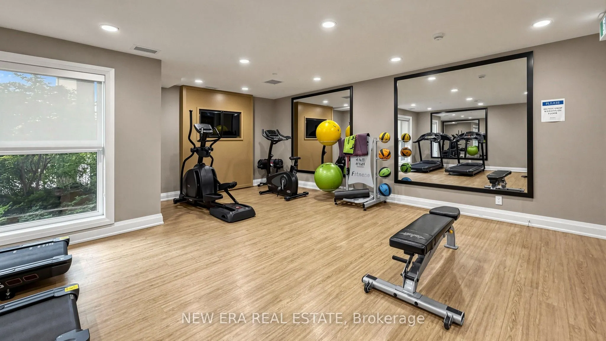 128 Grovewood Common #229