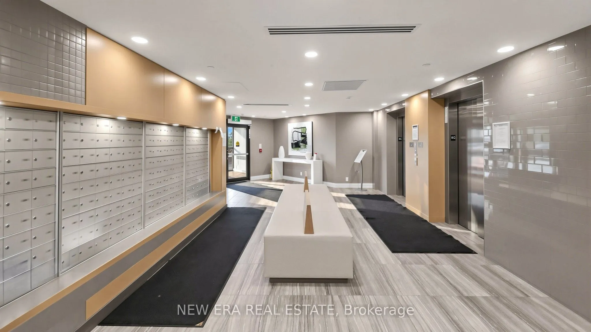 128 Grovewood Common #229