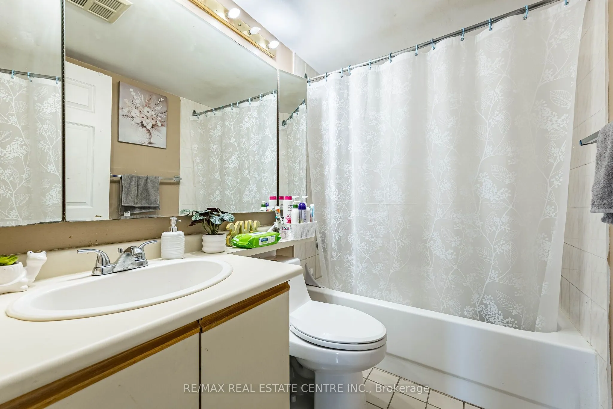 10 Malta Avenue #210