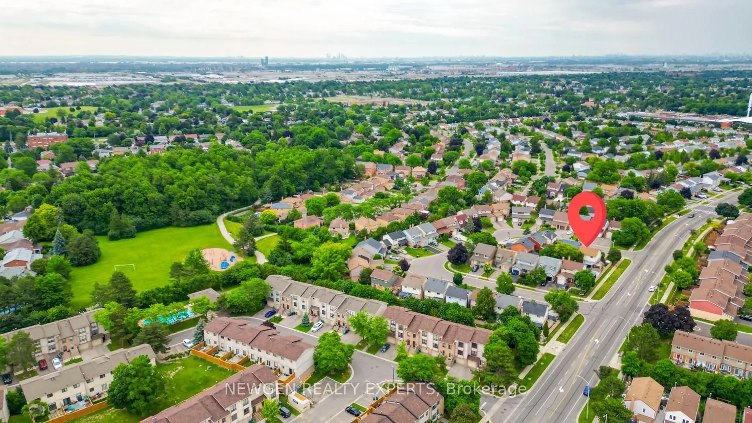 1 Wolverton Crescent
