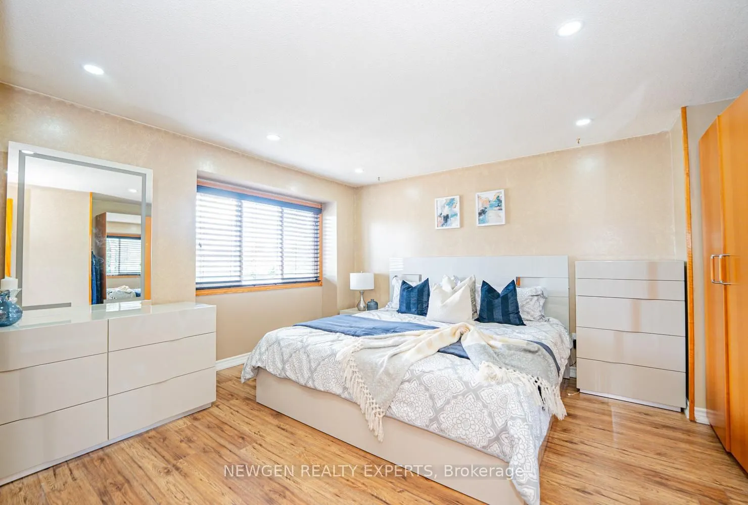 1 Wolverton Crescent