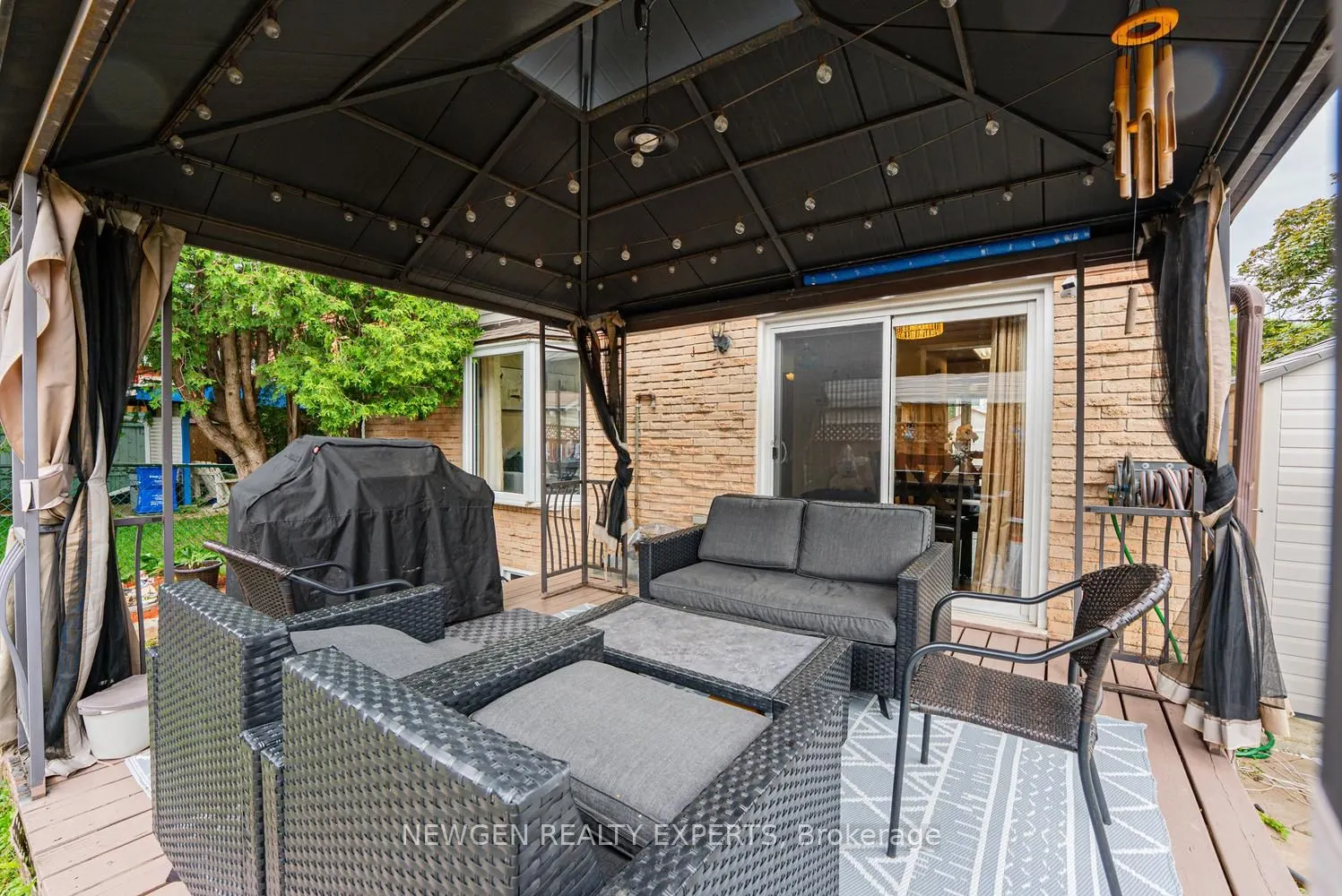 1 Wolverton Crescent