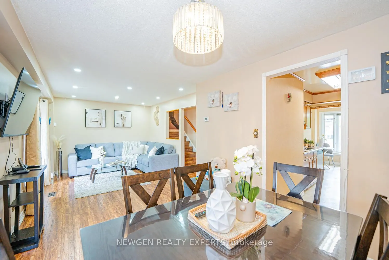 1 Wolverton Crescent