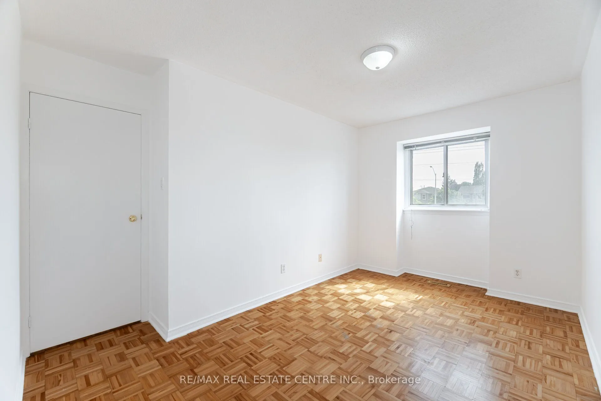 122 Moregate Crescent #47