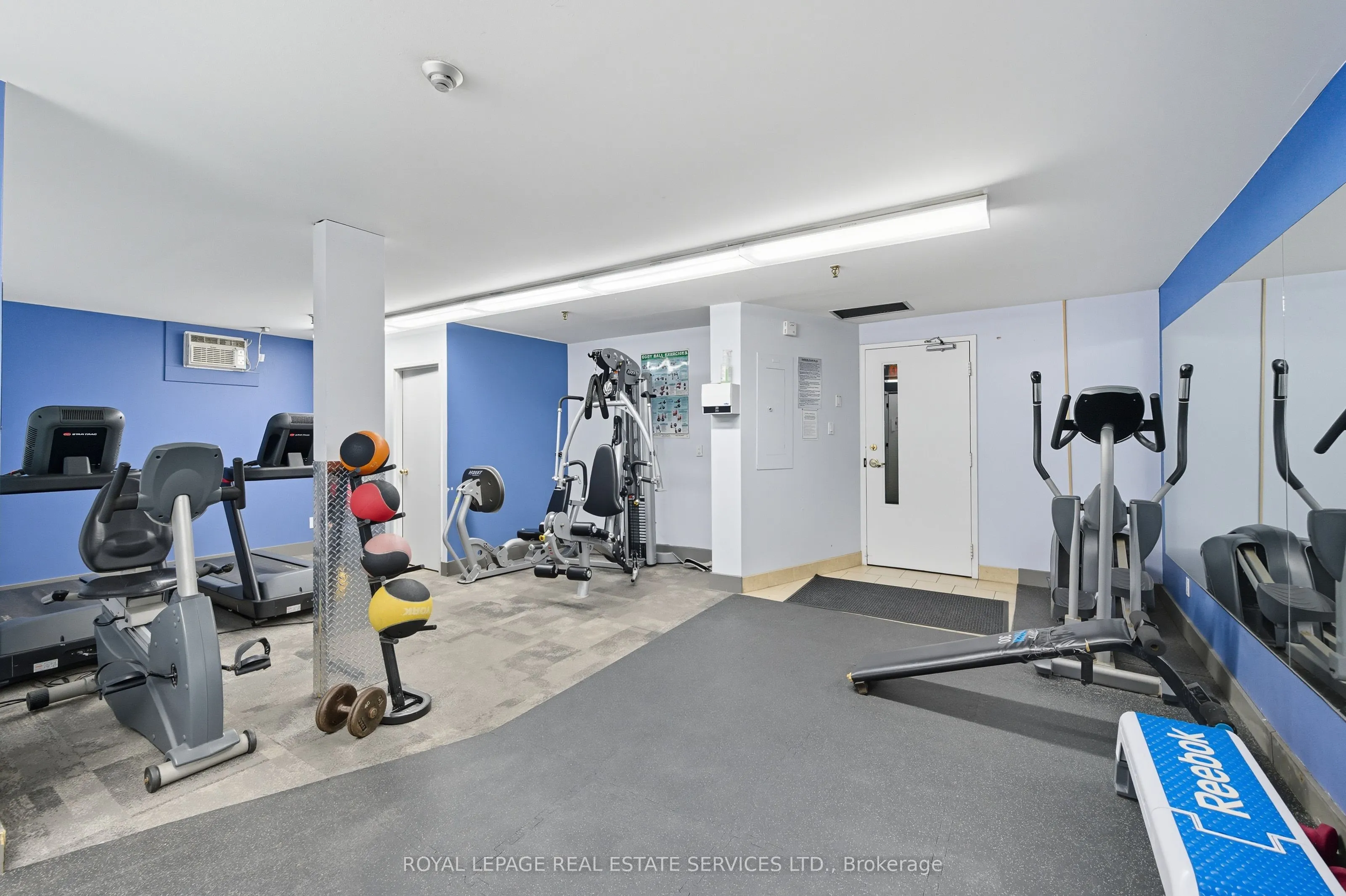 6720 Glen Erin Drive #904