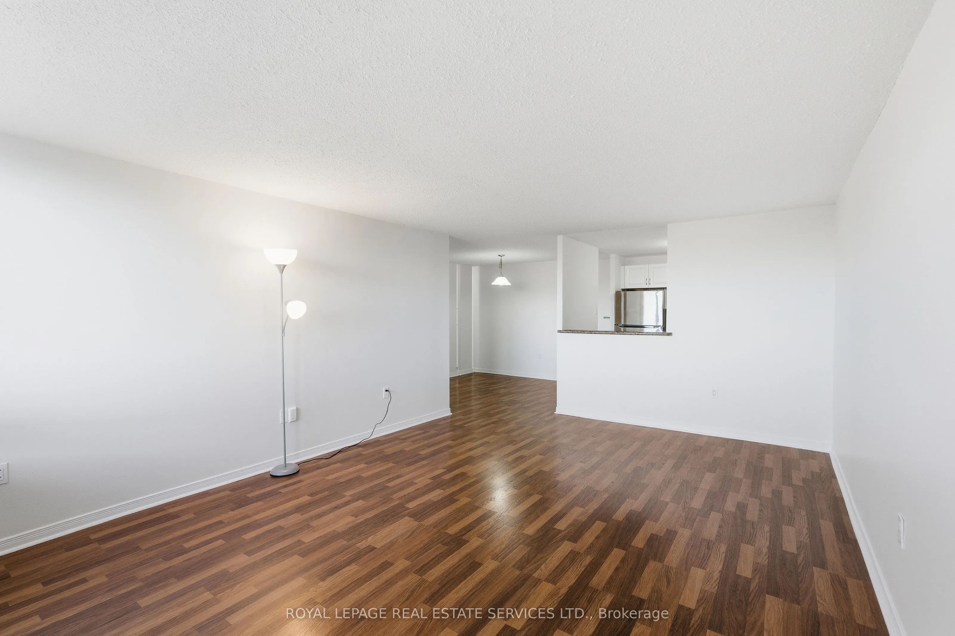 6720 Glen Erin Drive #904