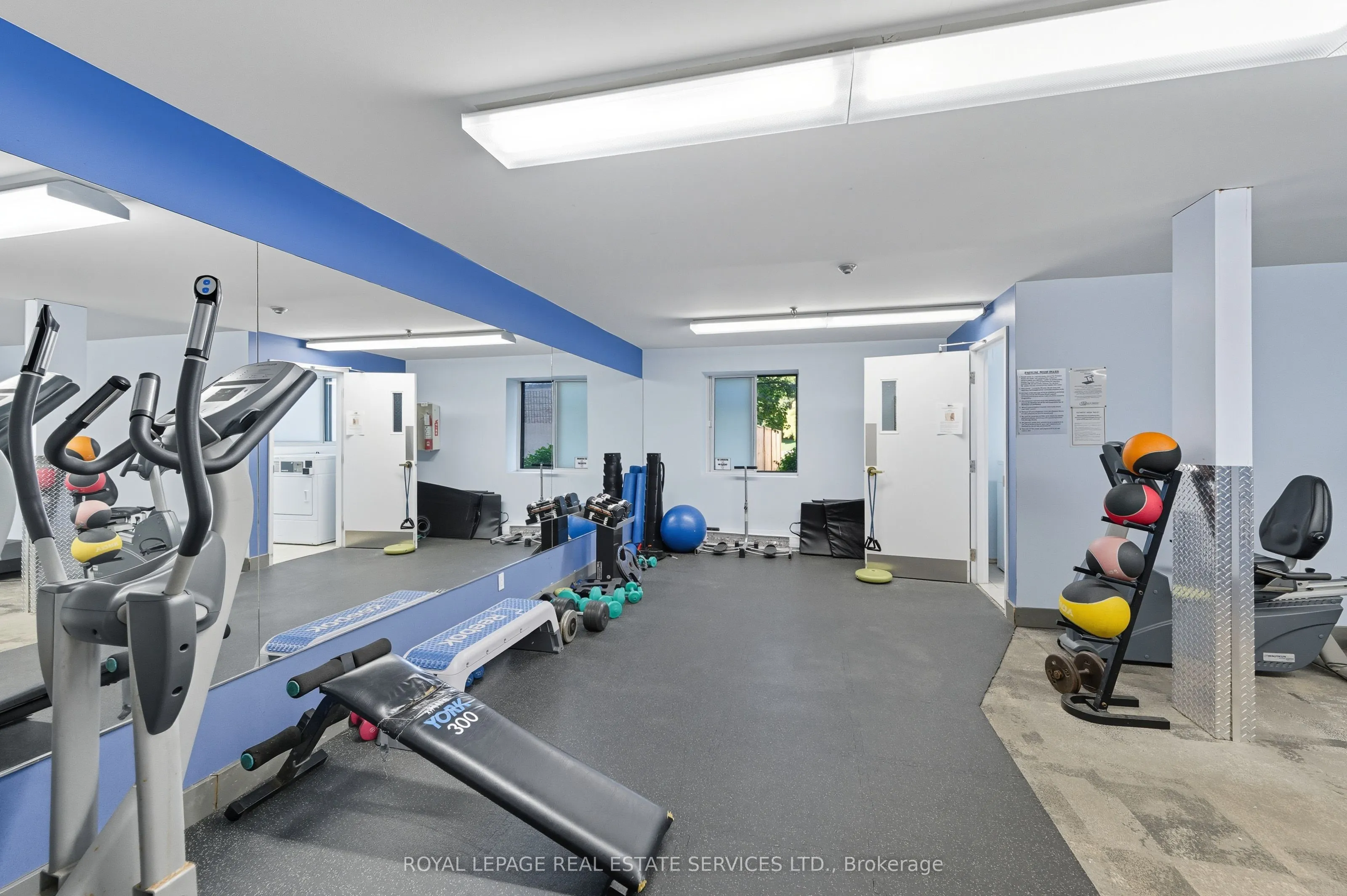 6720 Glen Erin Drive #904
