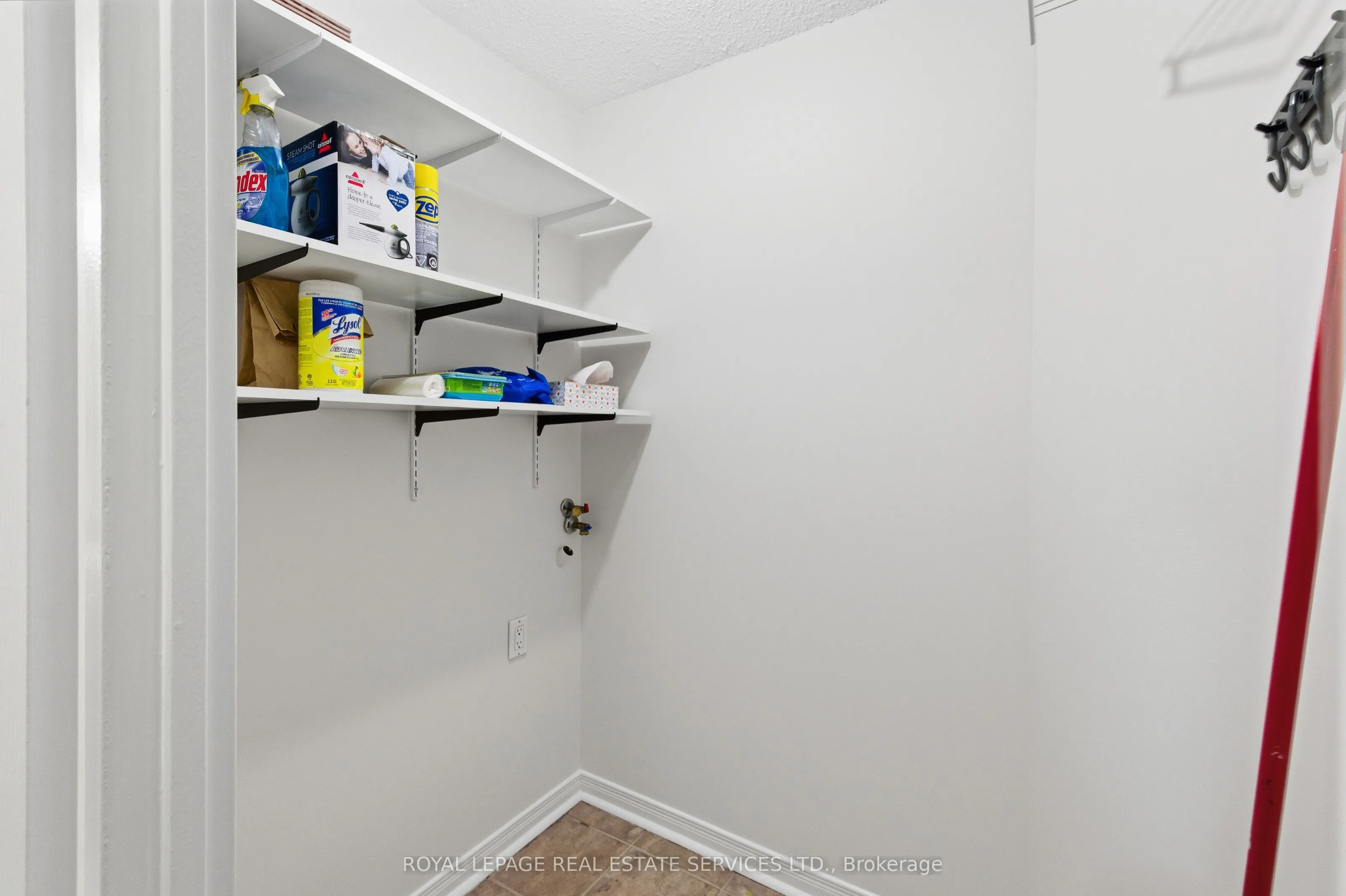 6720 Glen Erin Drive #904