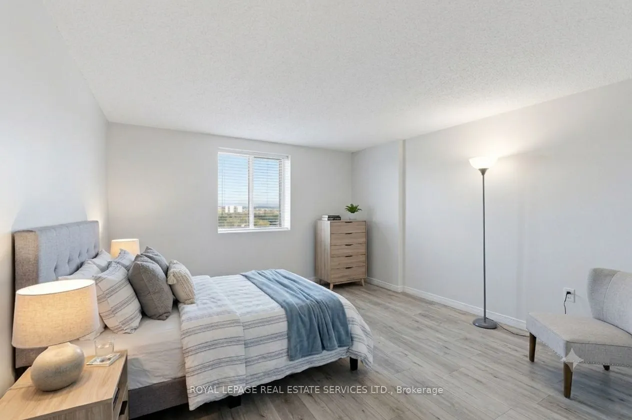 6720 Glen Erin Drive #904