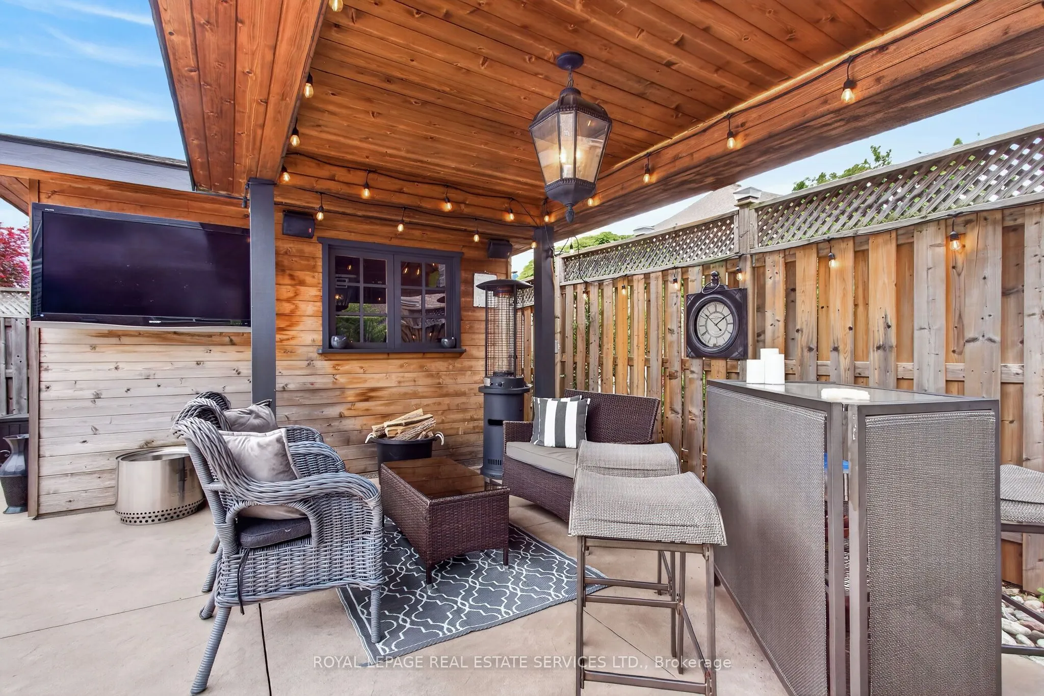 852 Trudeau Drive