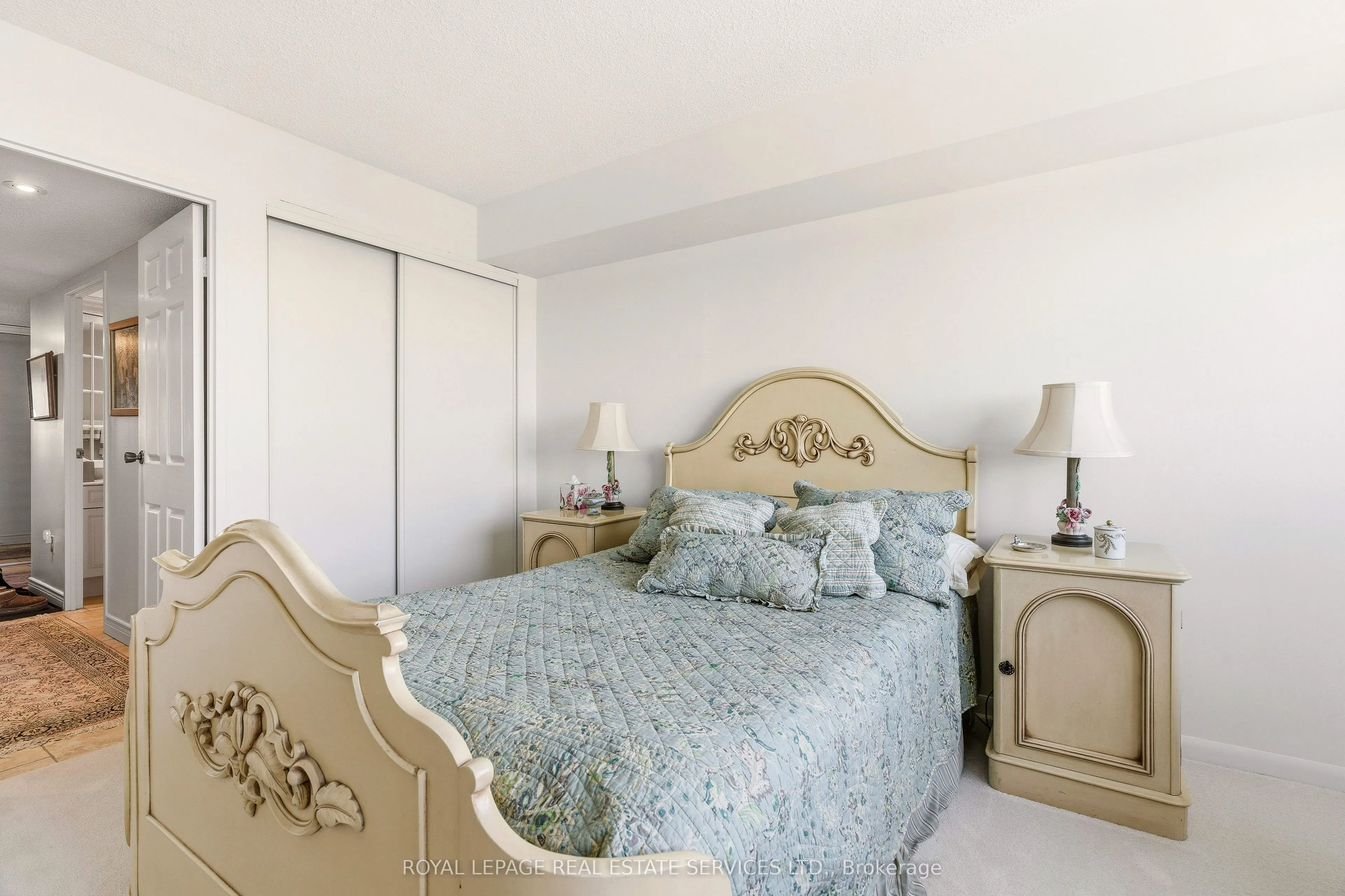 2180 Marine Drive #1602