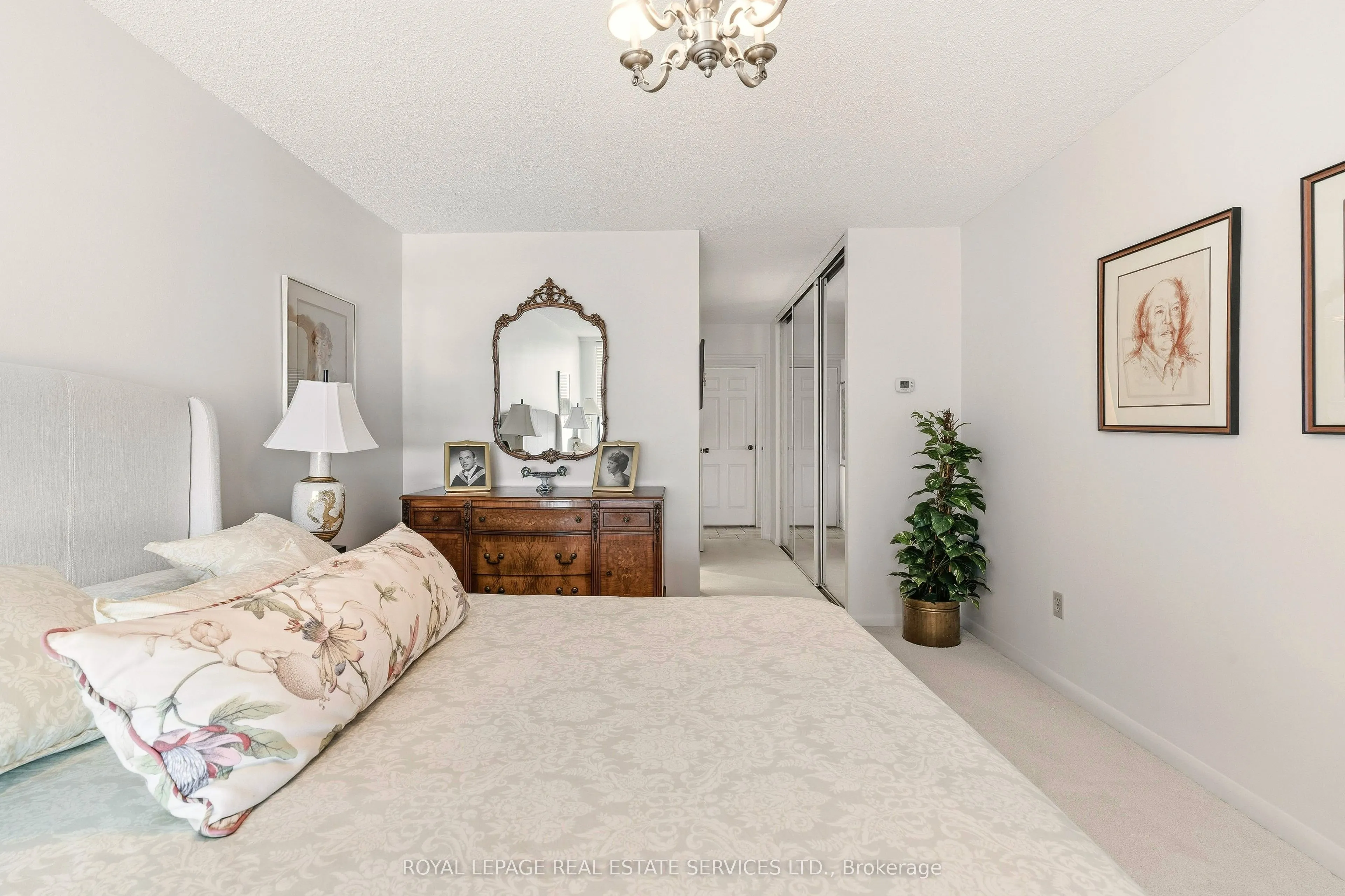 2180 Marine Drive #1602