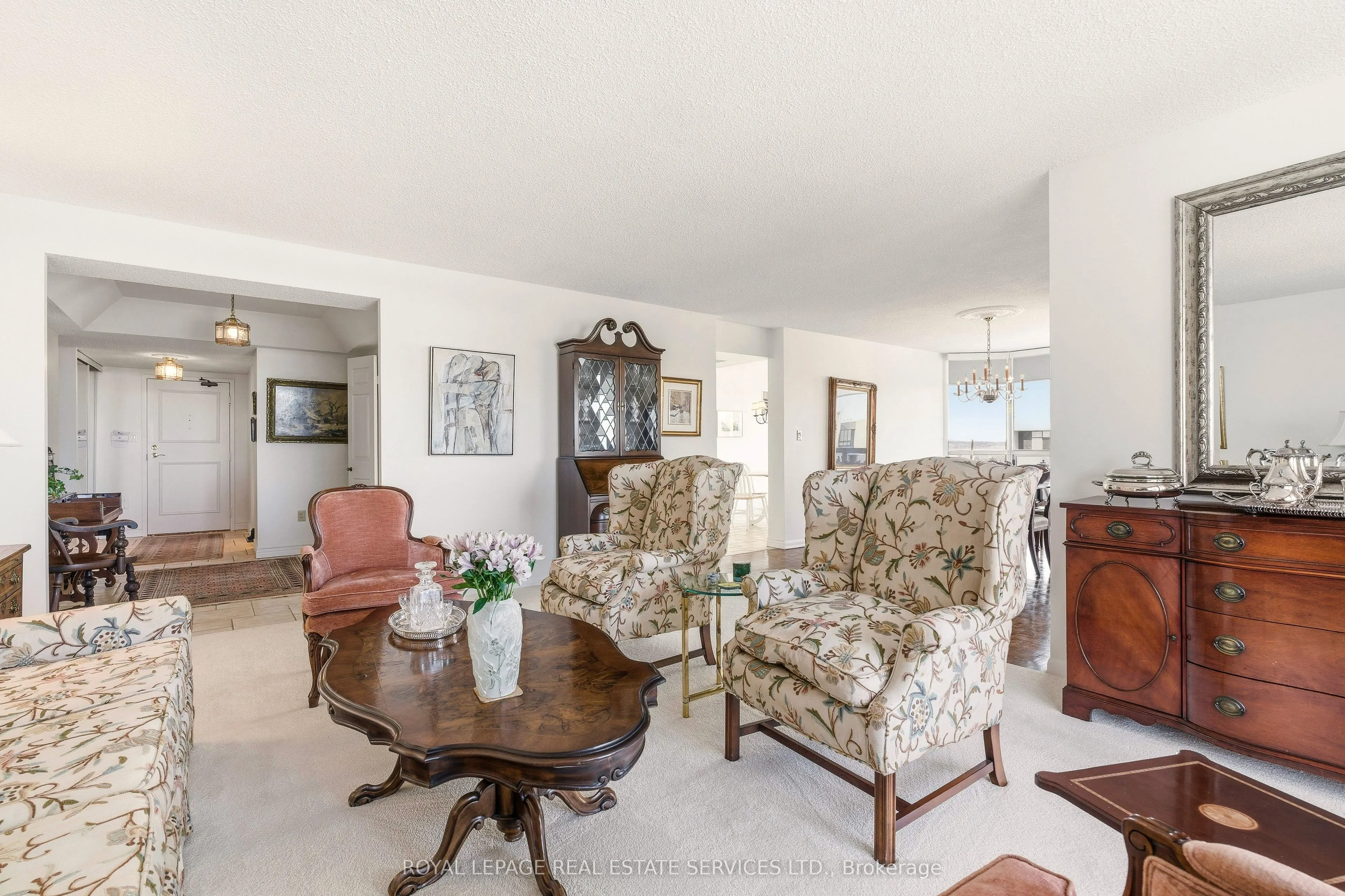 2180 Marine Drive #1602
