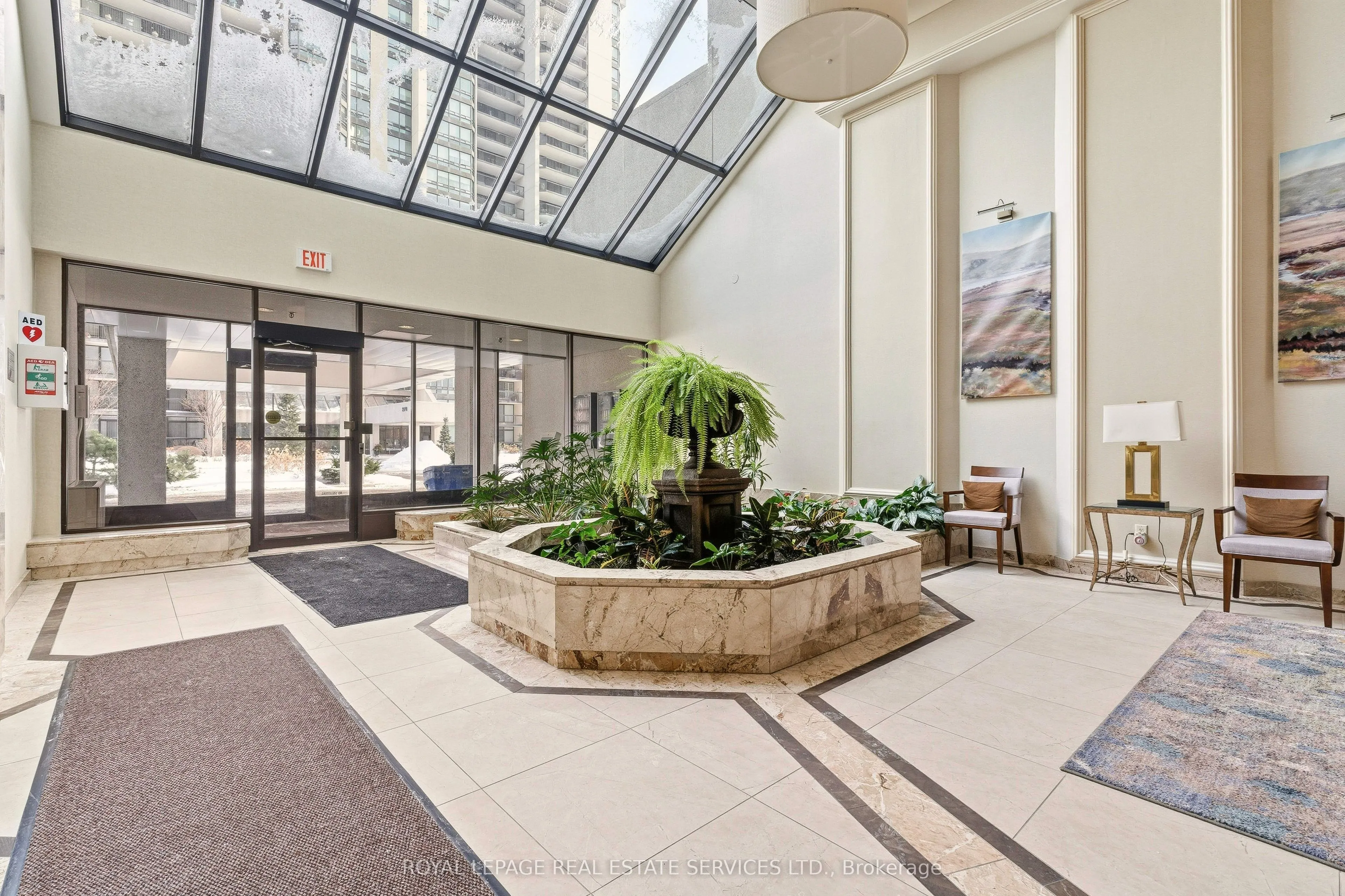 2180 Marine Drive #1602