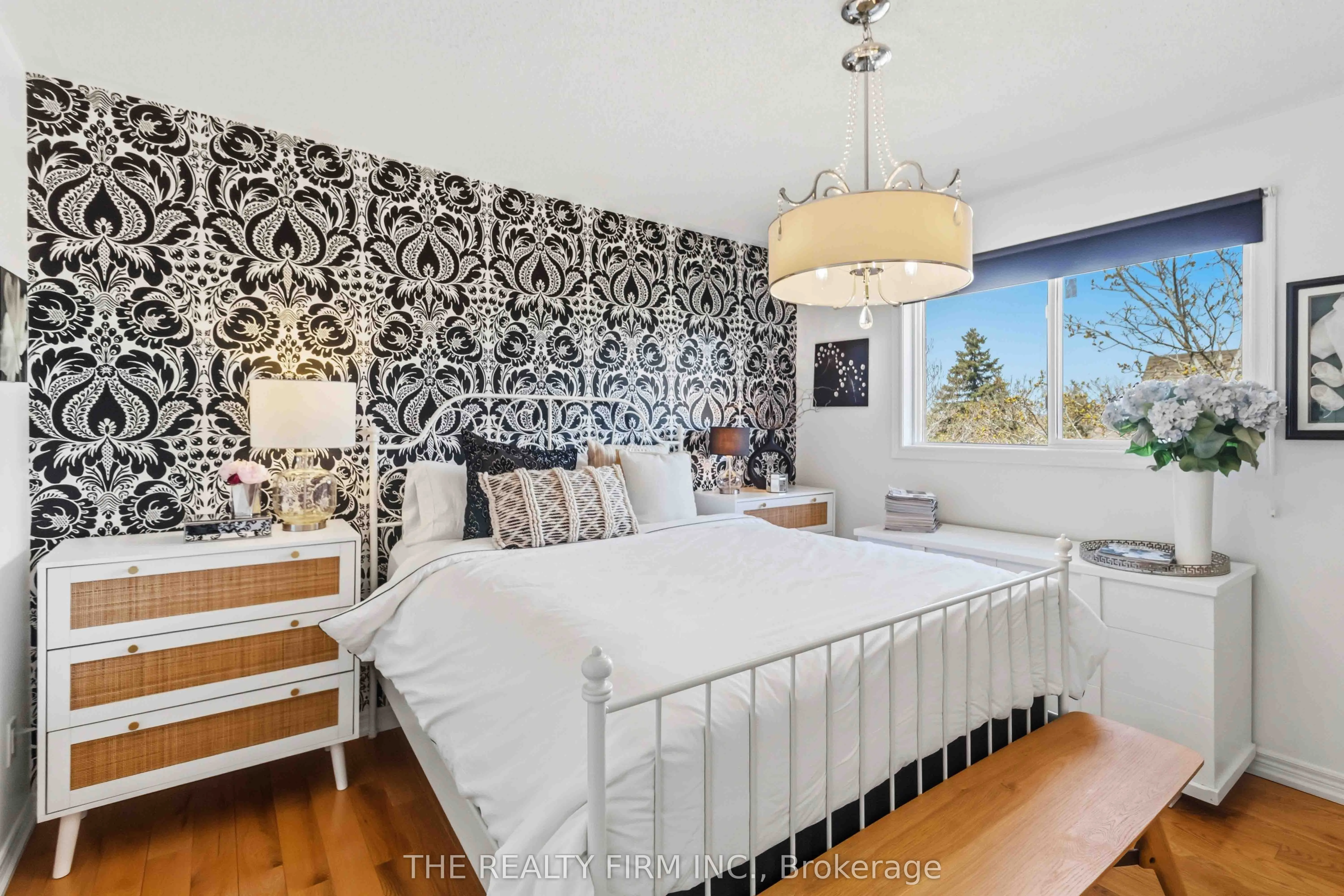 3 Cliffcrest Court