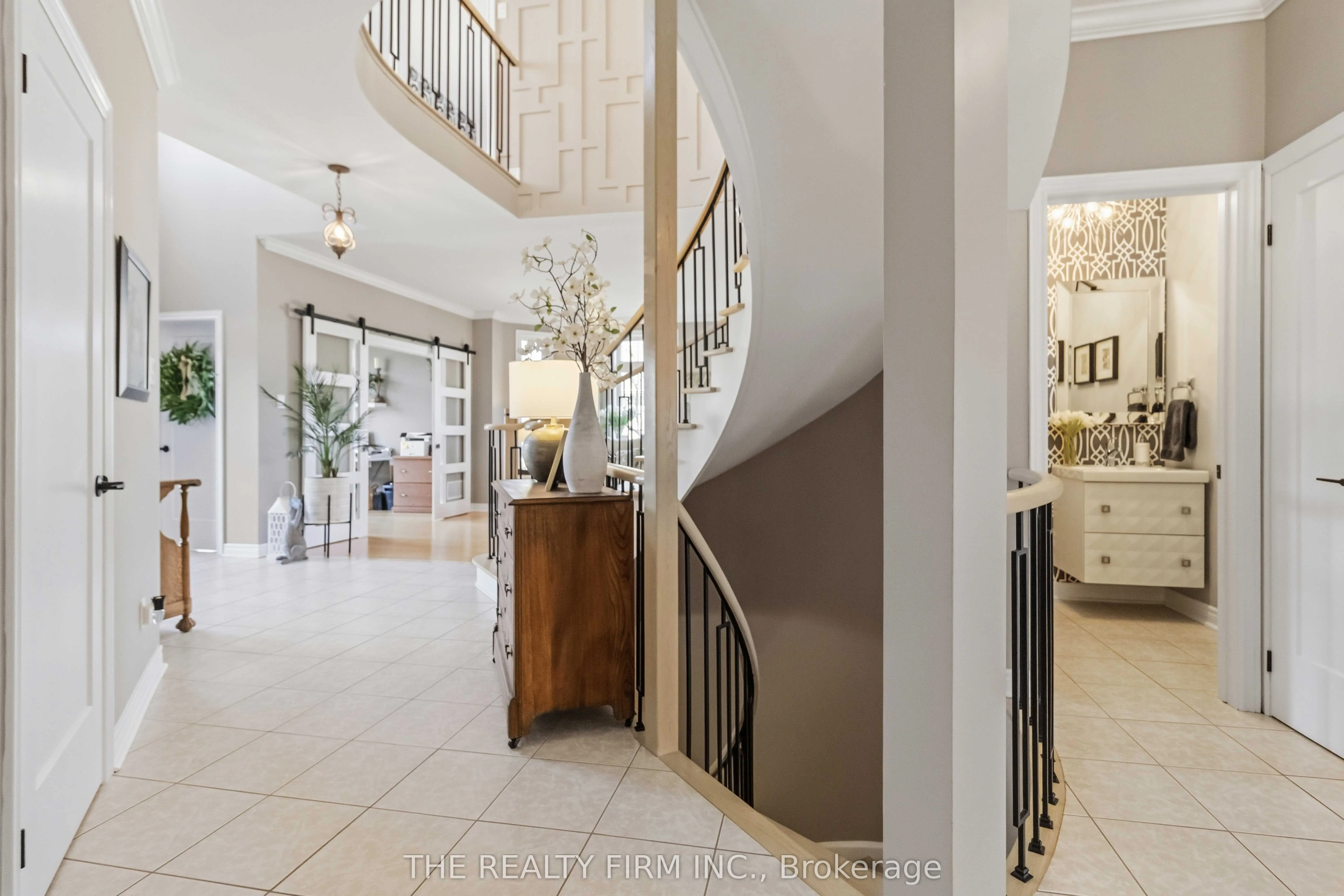 3 Cliffcrest Court