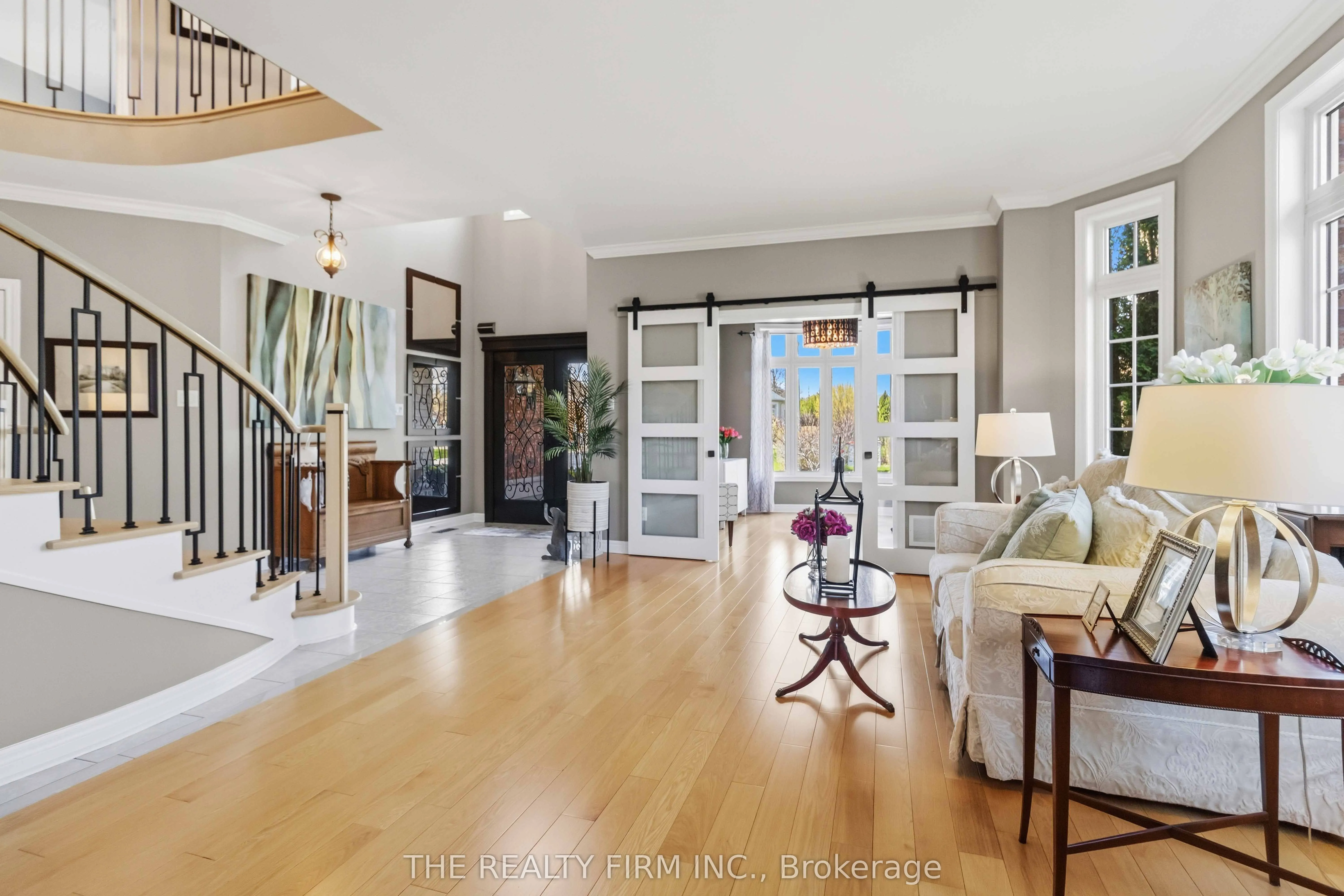 3 Cliffcrest Court
