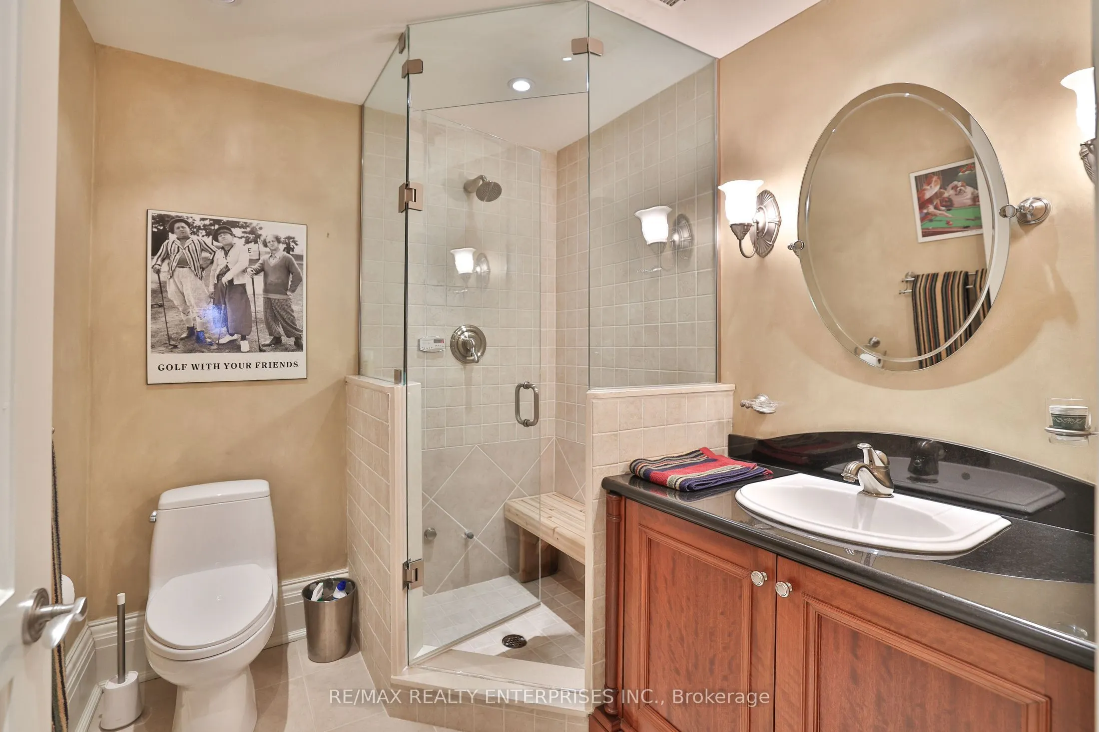 872 Whittier Crescent