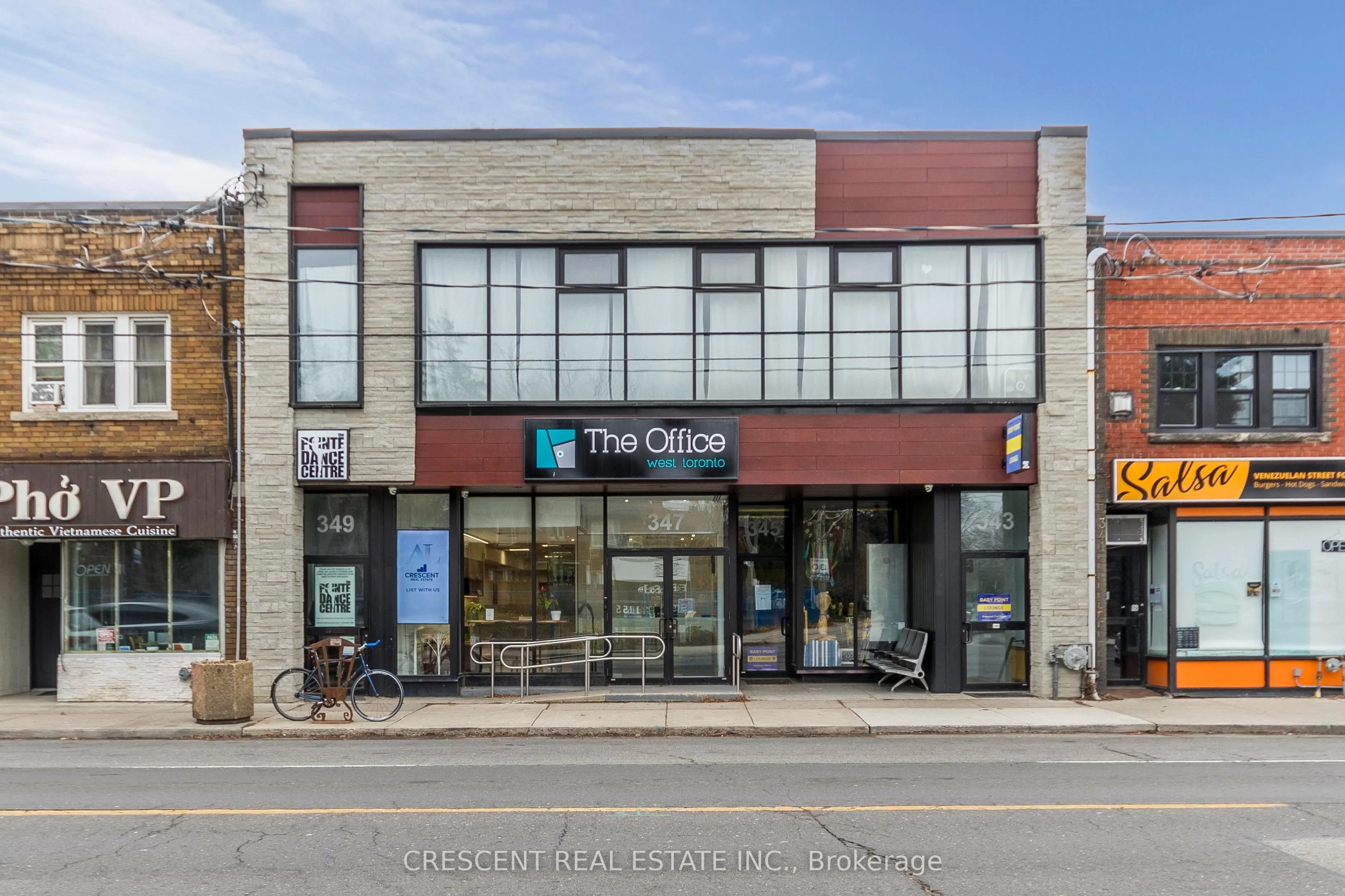 347 Jane Street #Cubicle 4