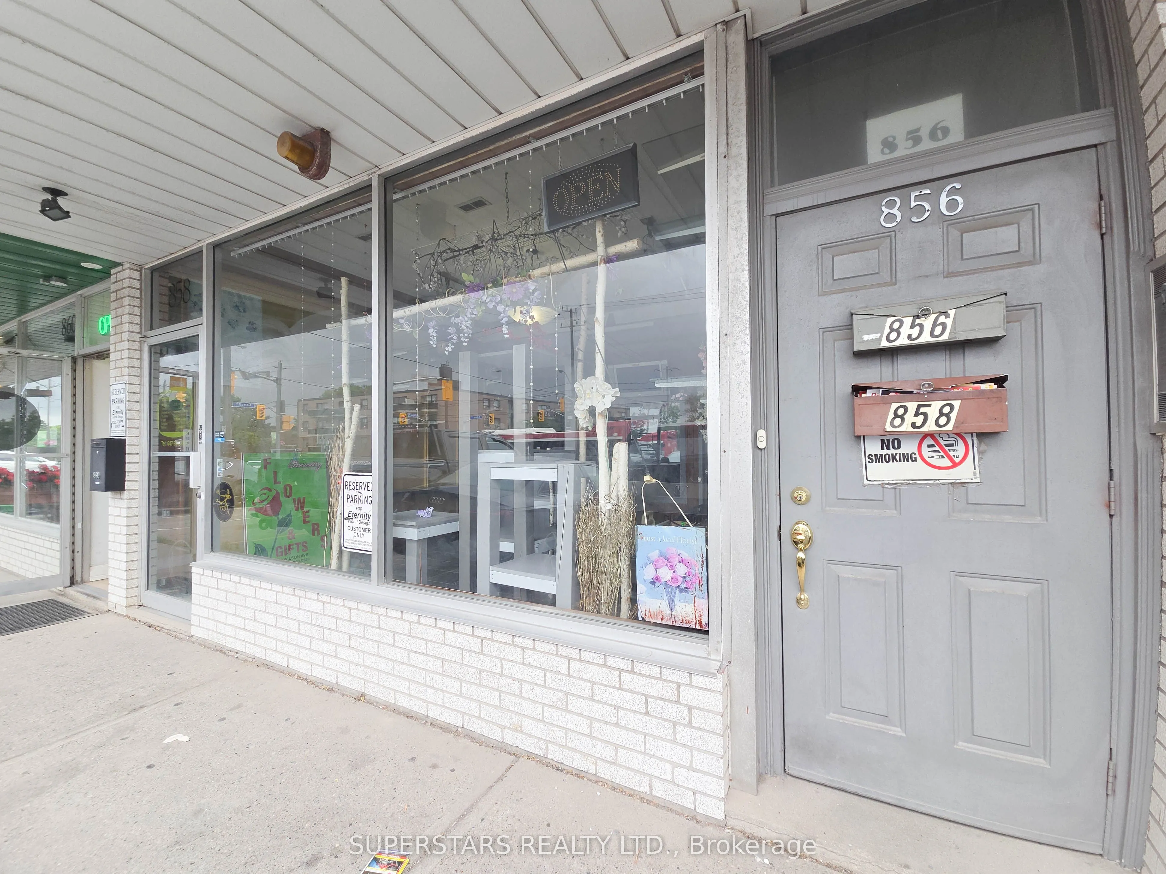 856 Wilson Avenue