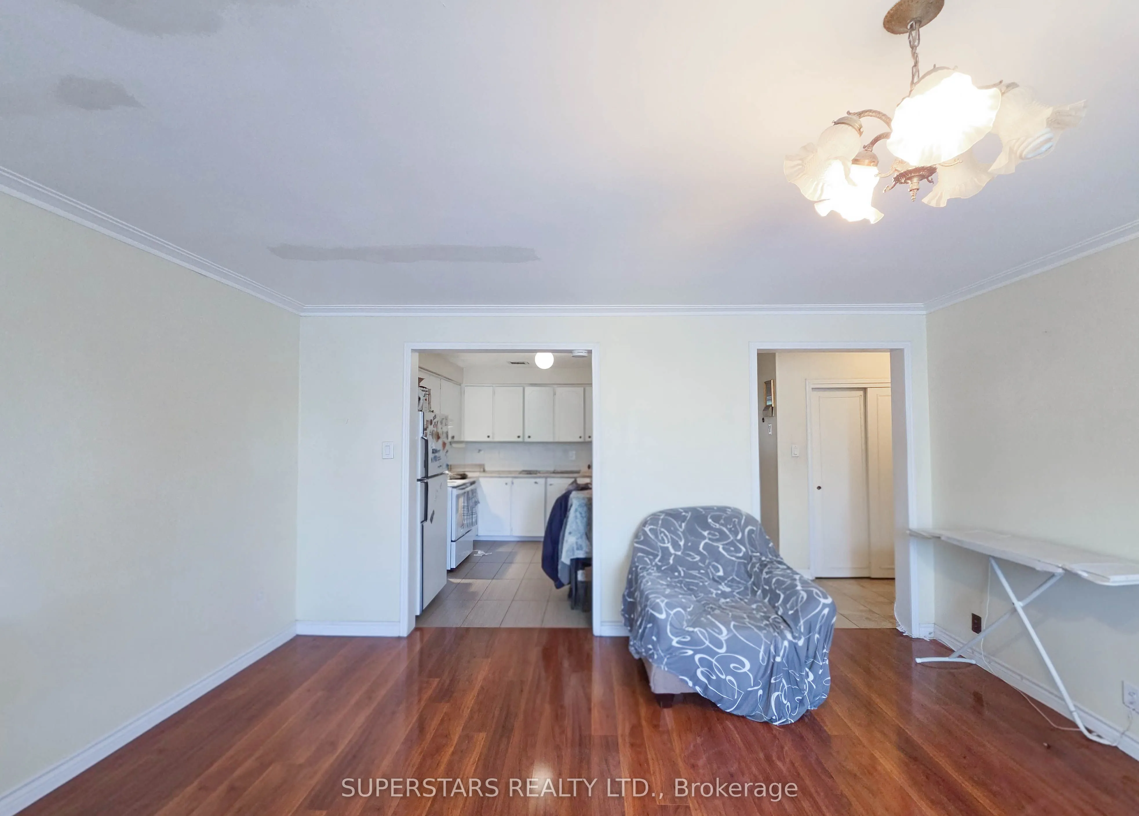 856 Wilson Avenue