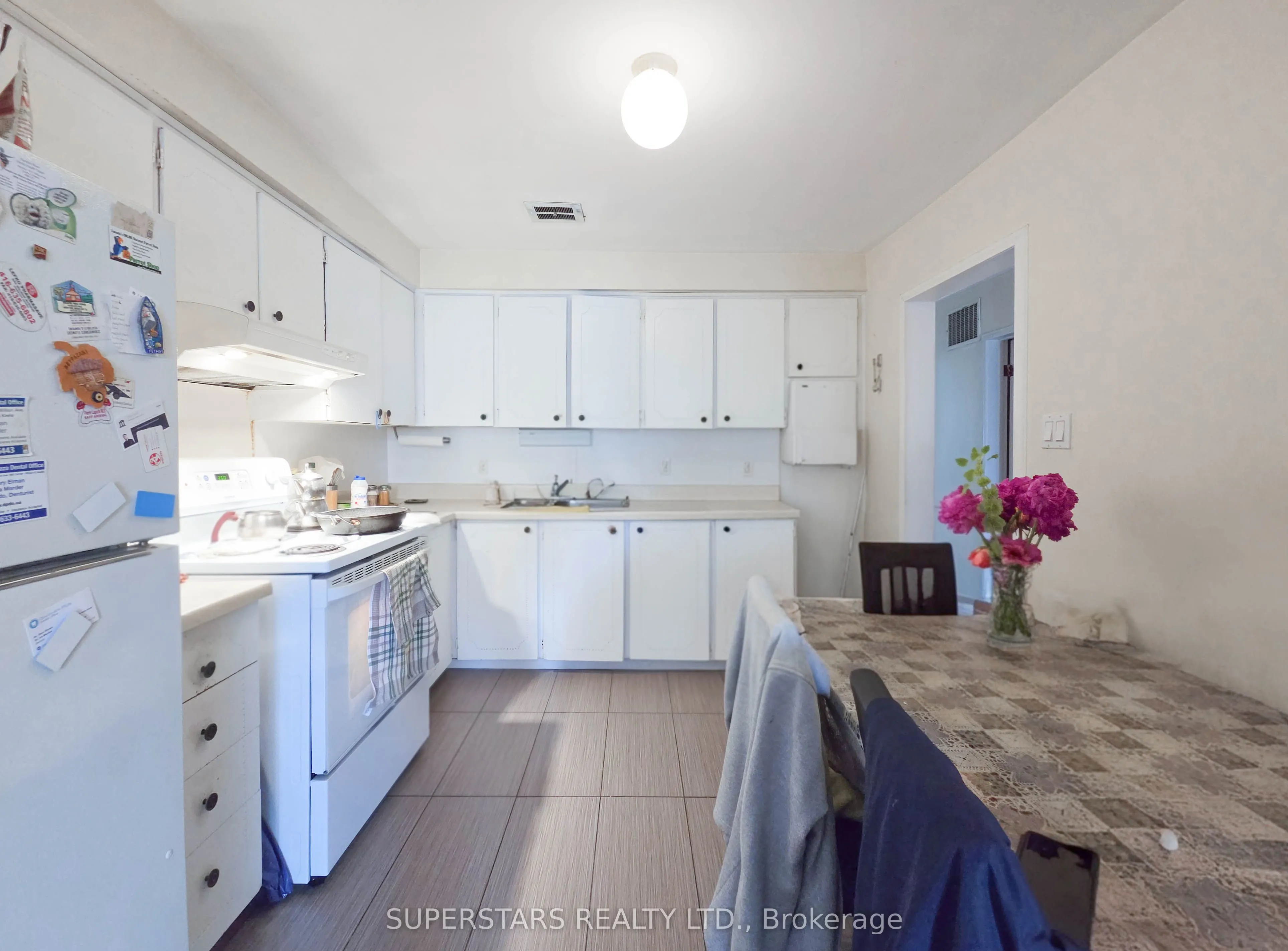 856 Wilson Avenue