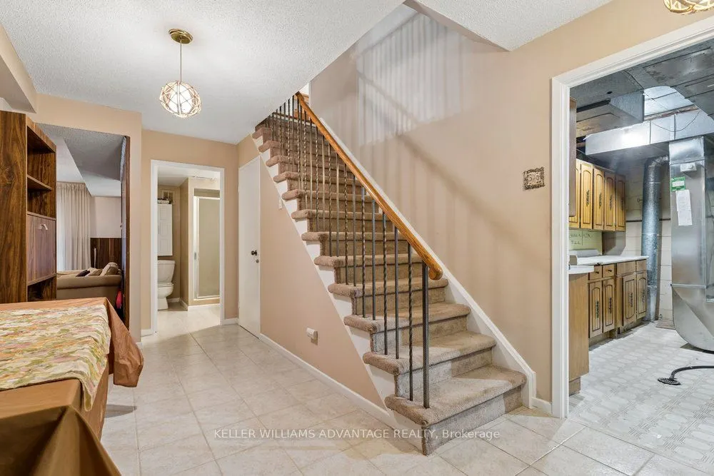 2192 Castlestone Court
