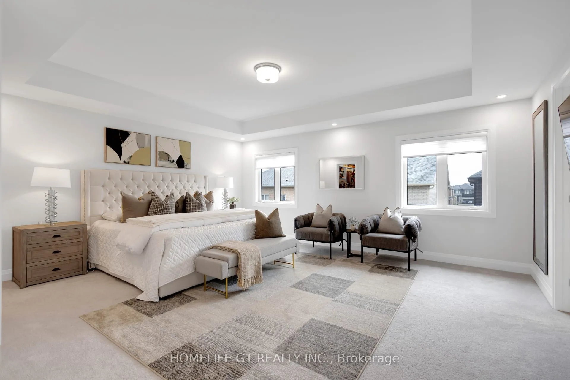 4044 Channing Crescent