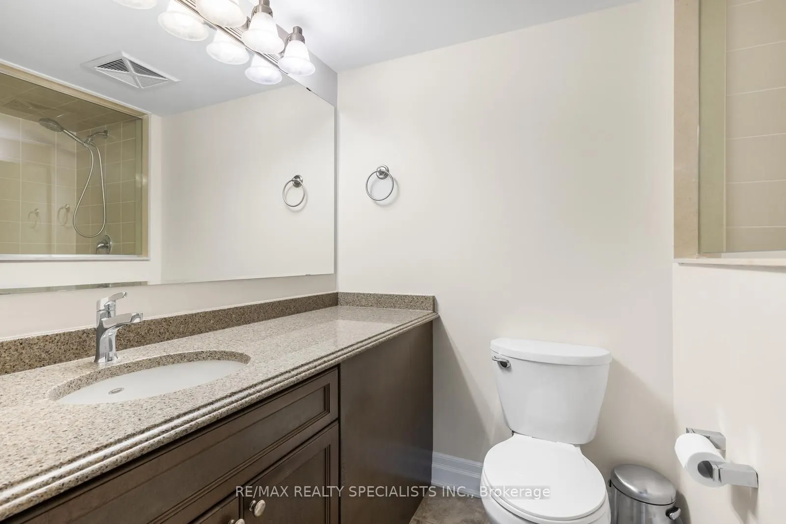 1045 Nadalin Heights #209
