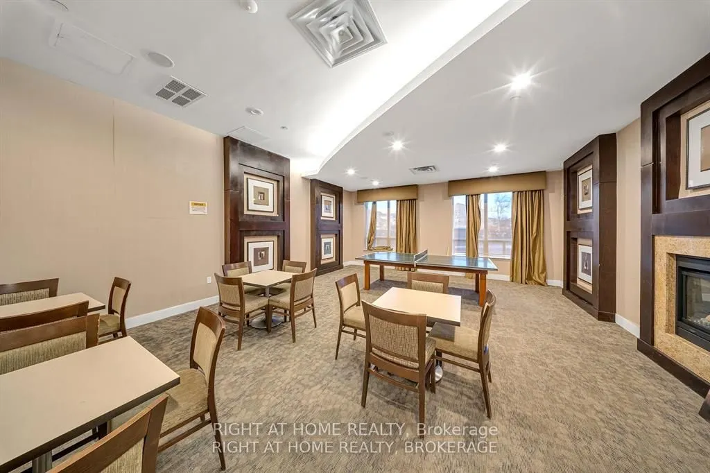 55 Strathaven Drive #1808