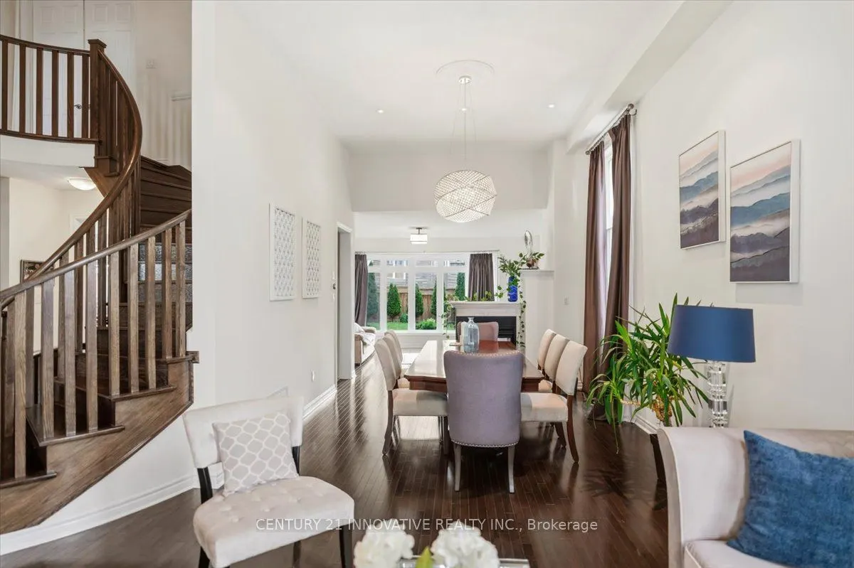 13 Royal West Drive