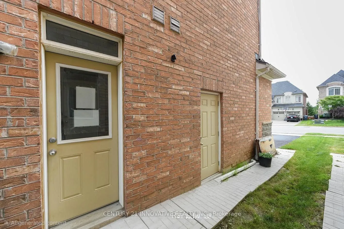 13 Royal West Drive
