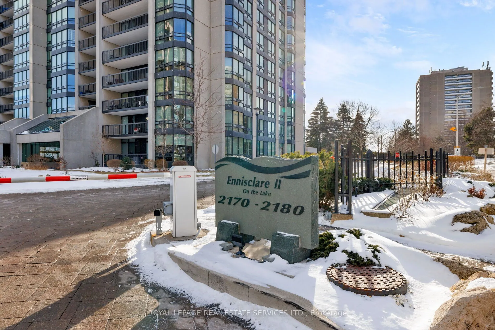 2180 Marine Drive #1401