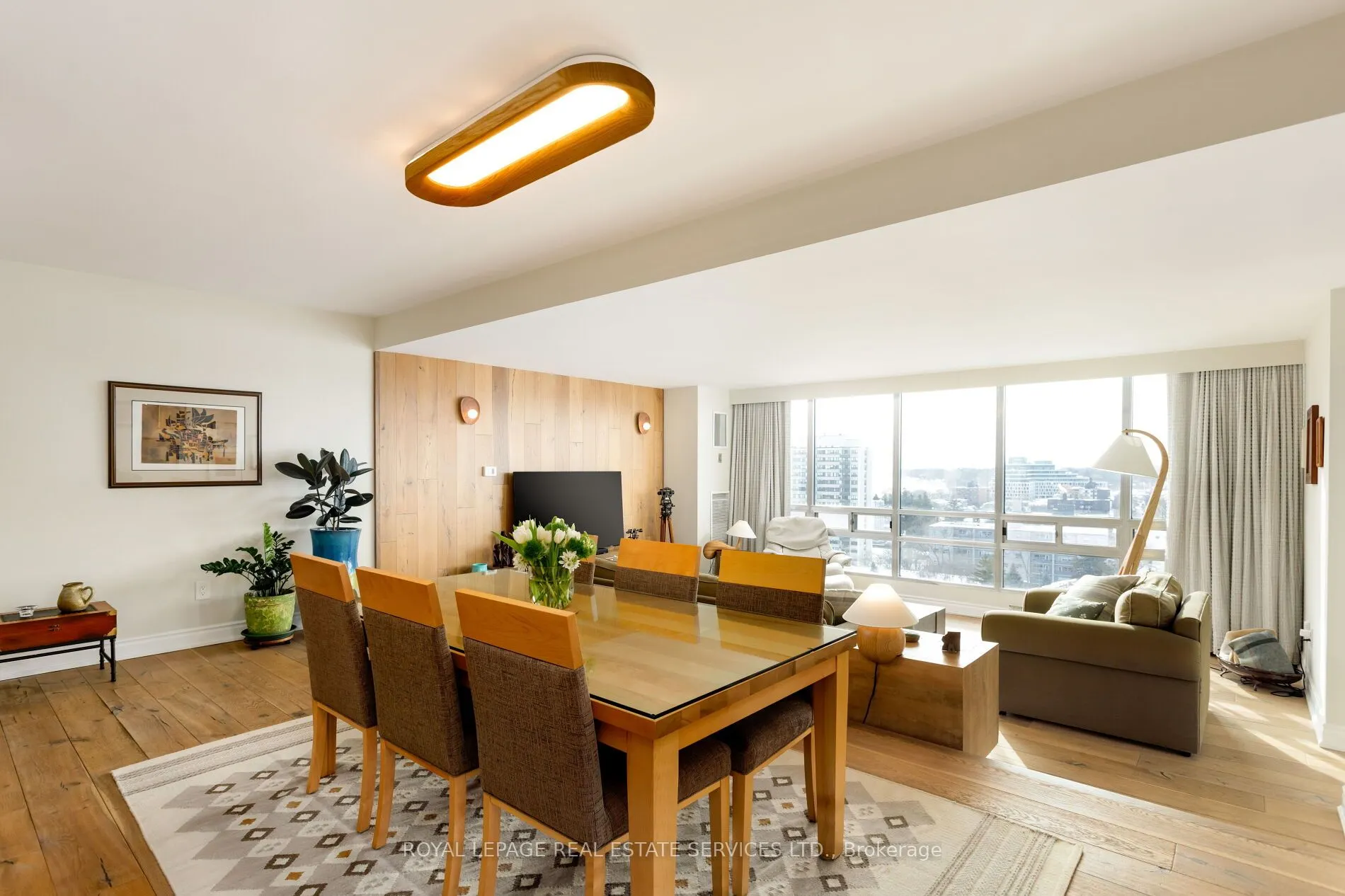 2180 Marine Drive #1401