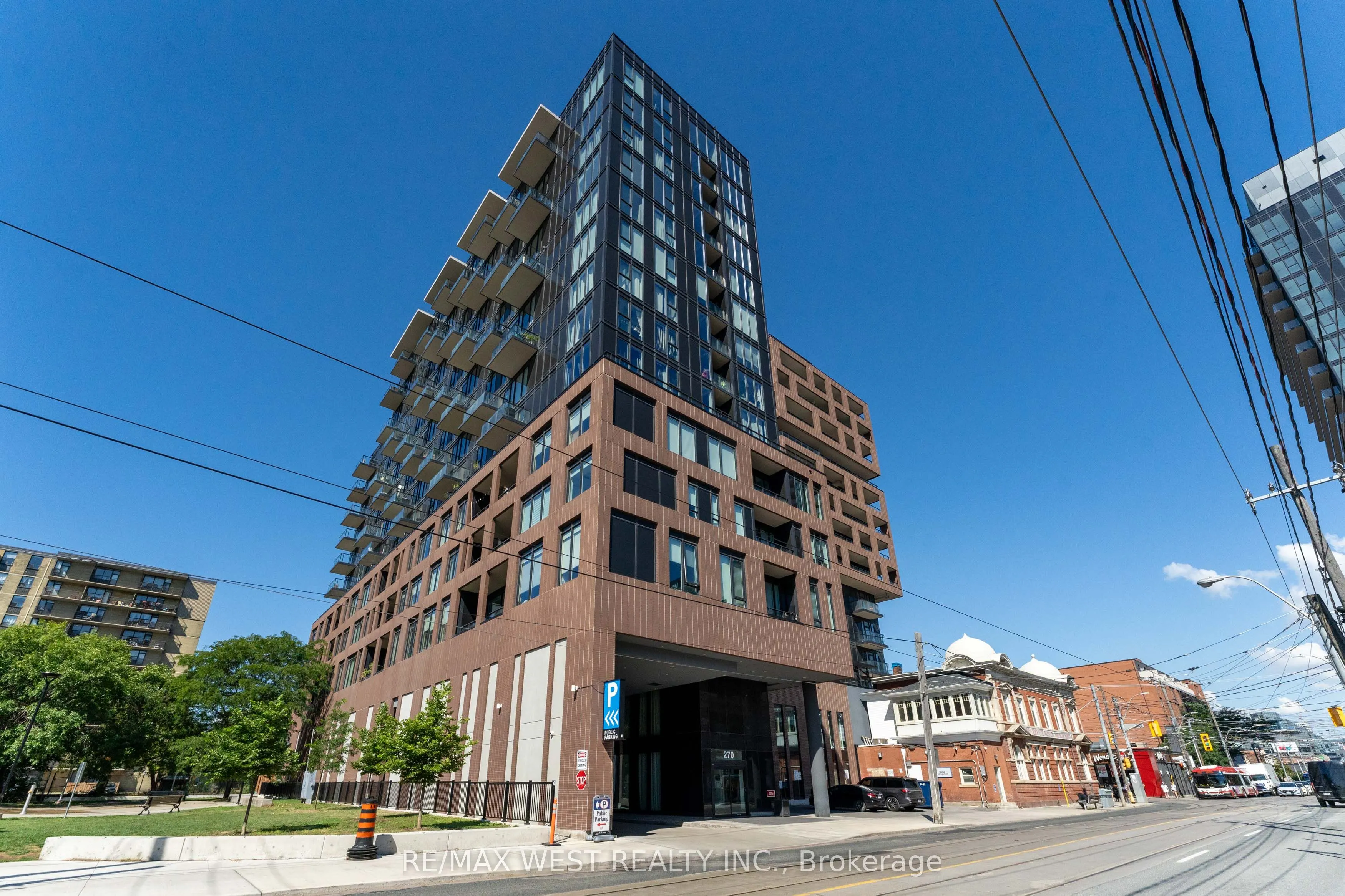 270 Dufferin Street W #1207
