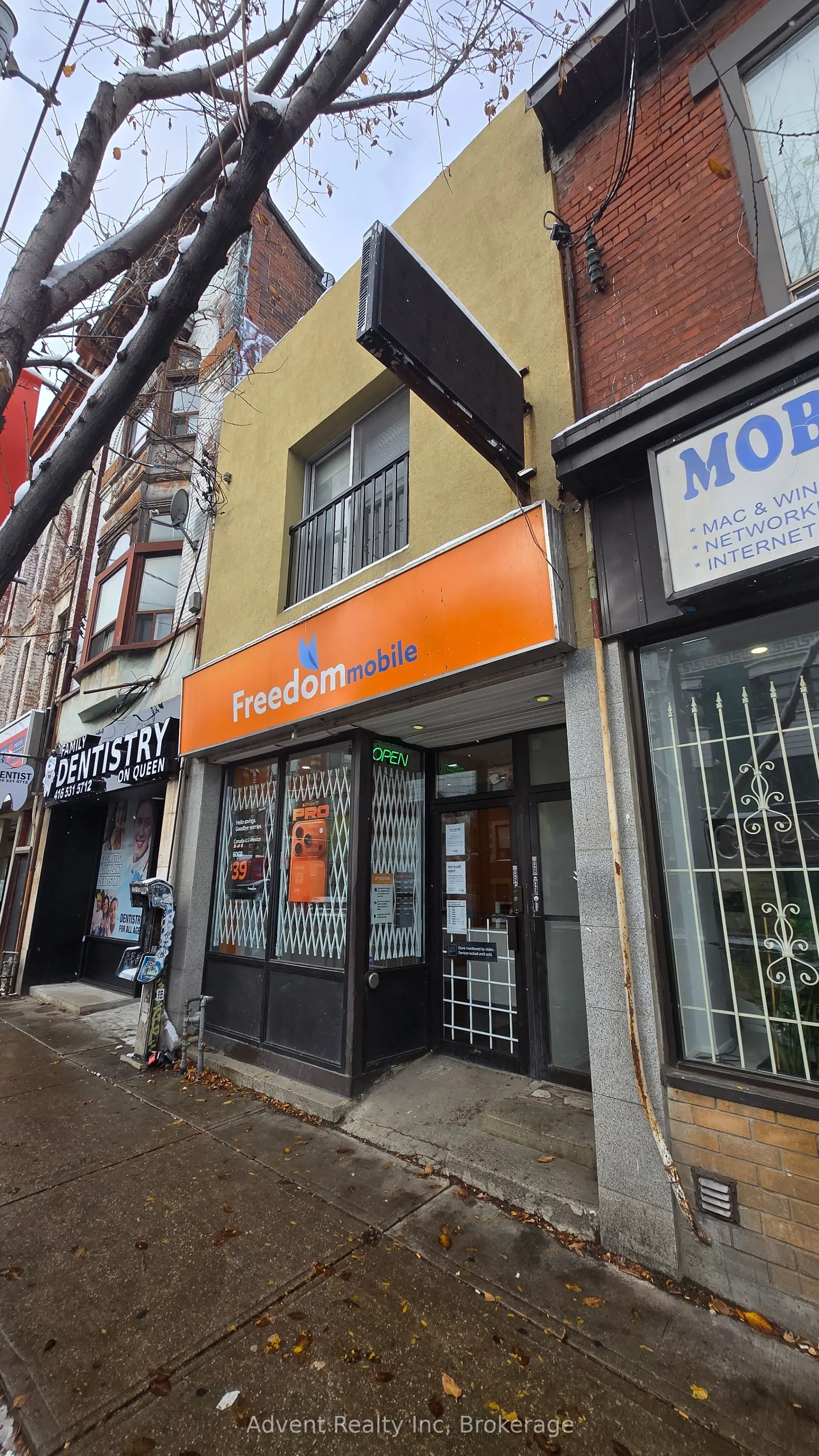1454 Queen Street W #Ground Floor