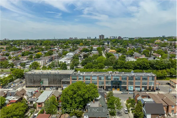 950 Dupont Street