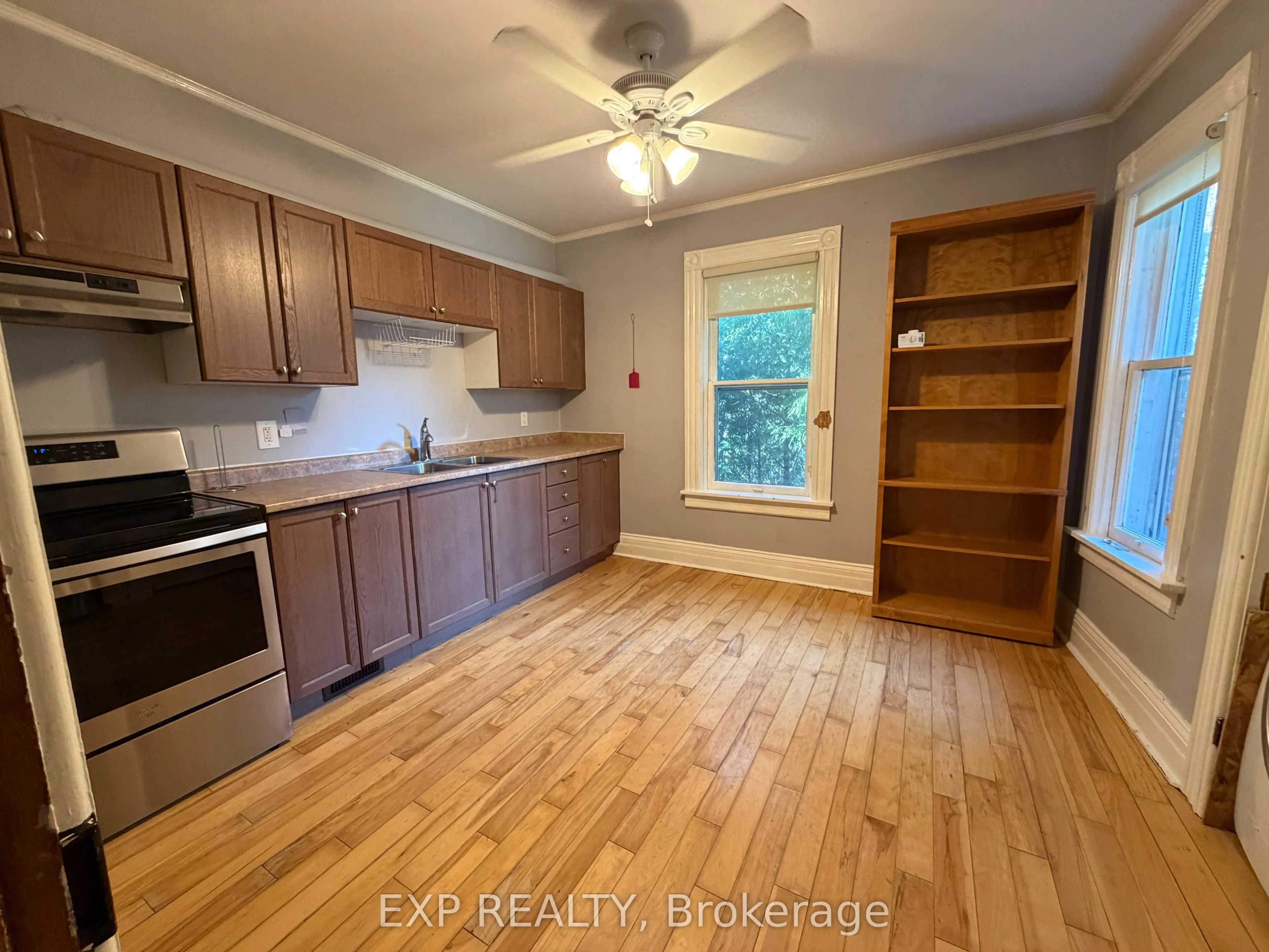 52 First Street #Upper