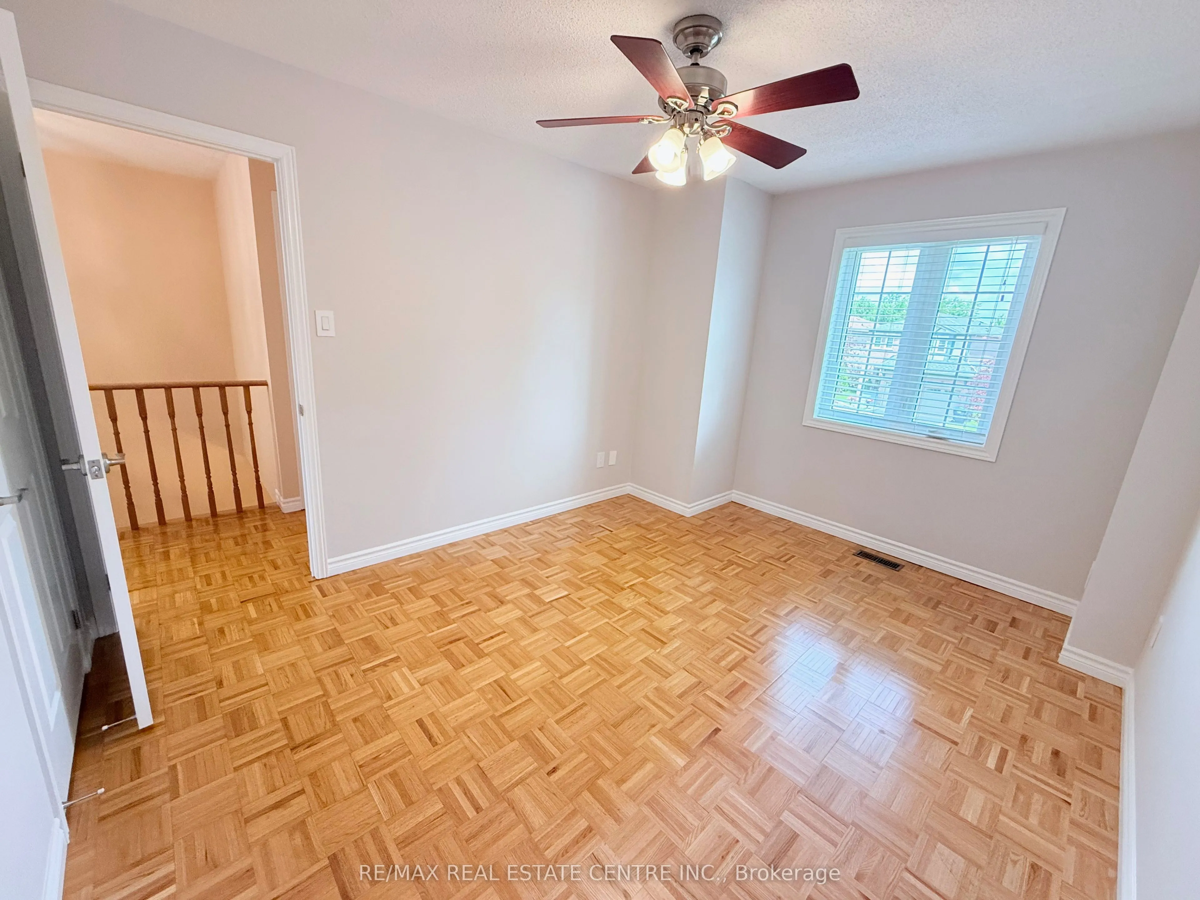 7264 Seabreeze Drive