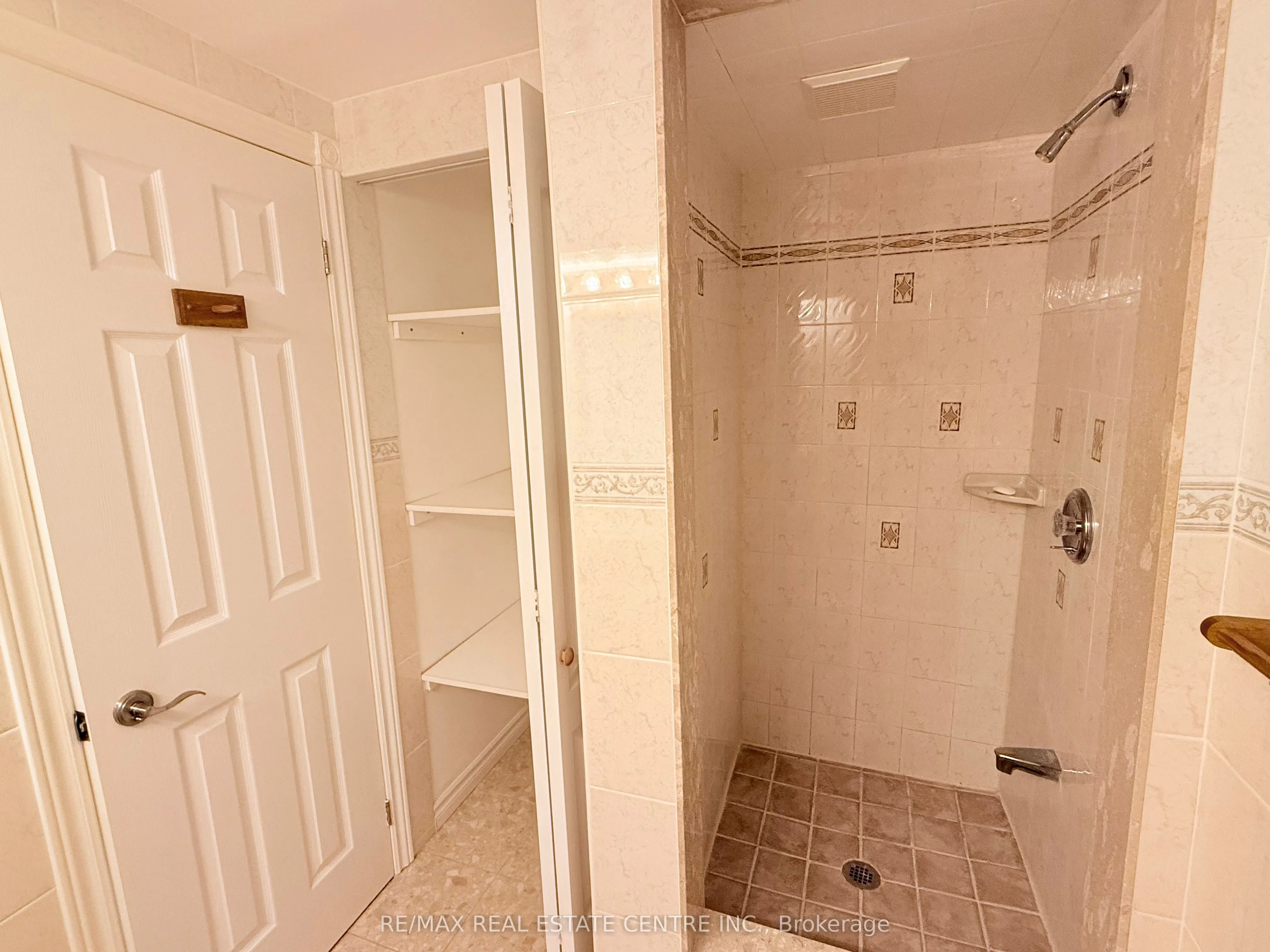 7264 Seabreeze Drive