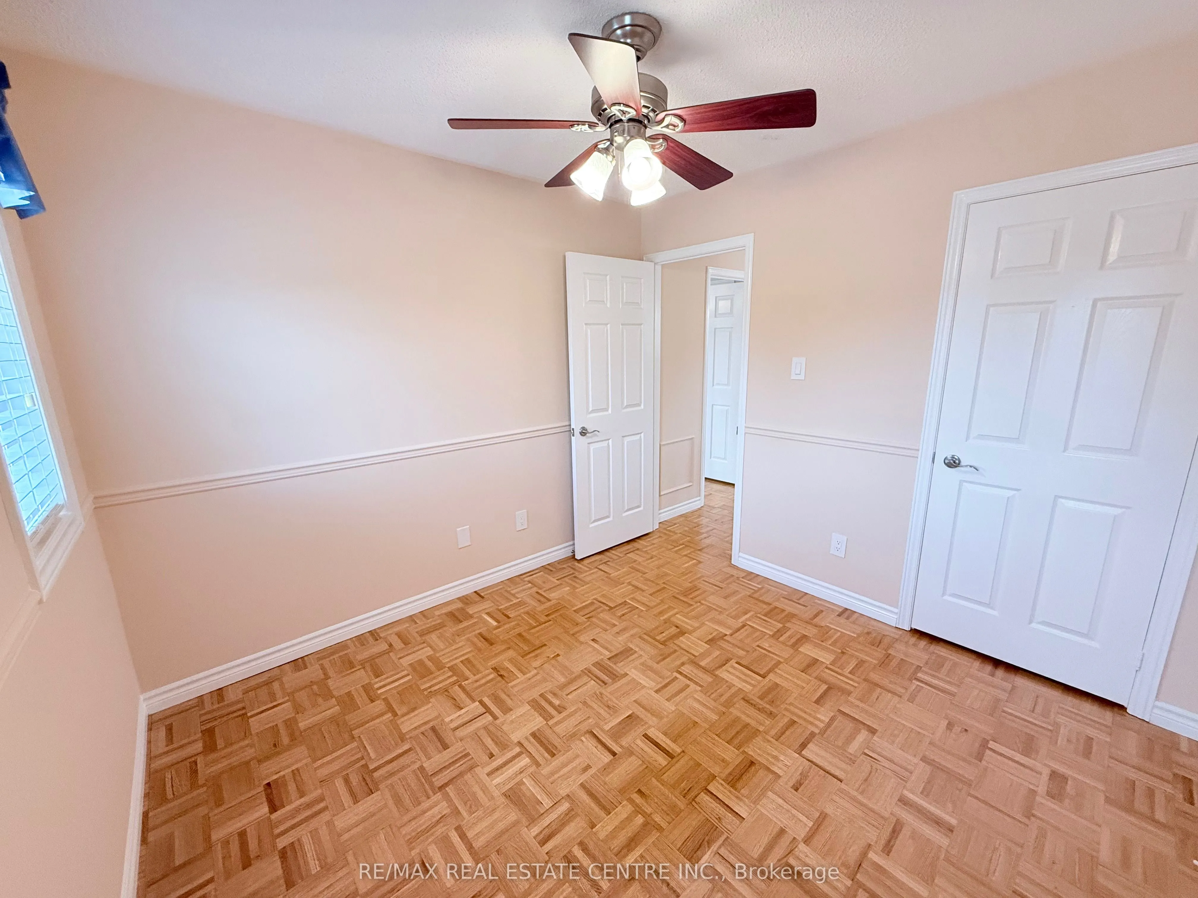 7264 Seabreeze Drive