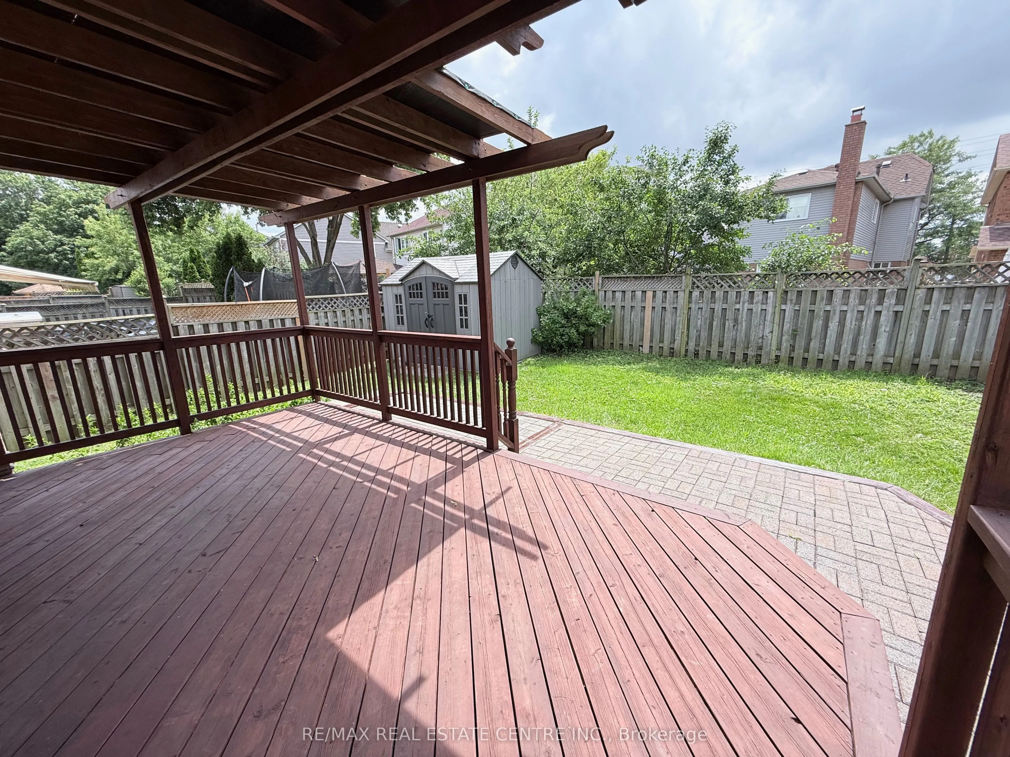 7264 Seabreeze Drive