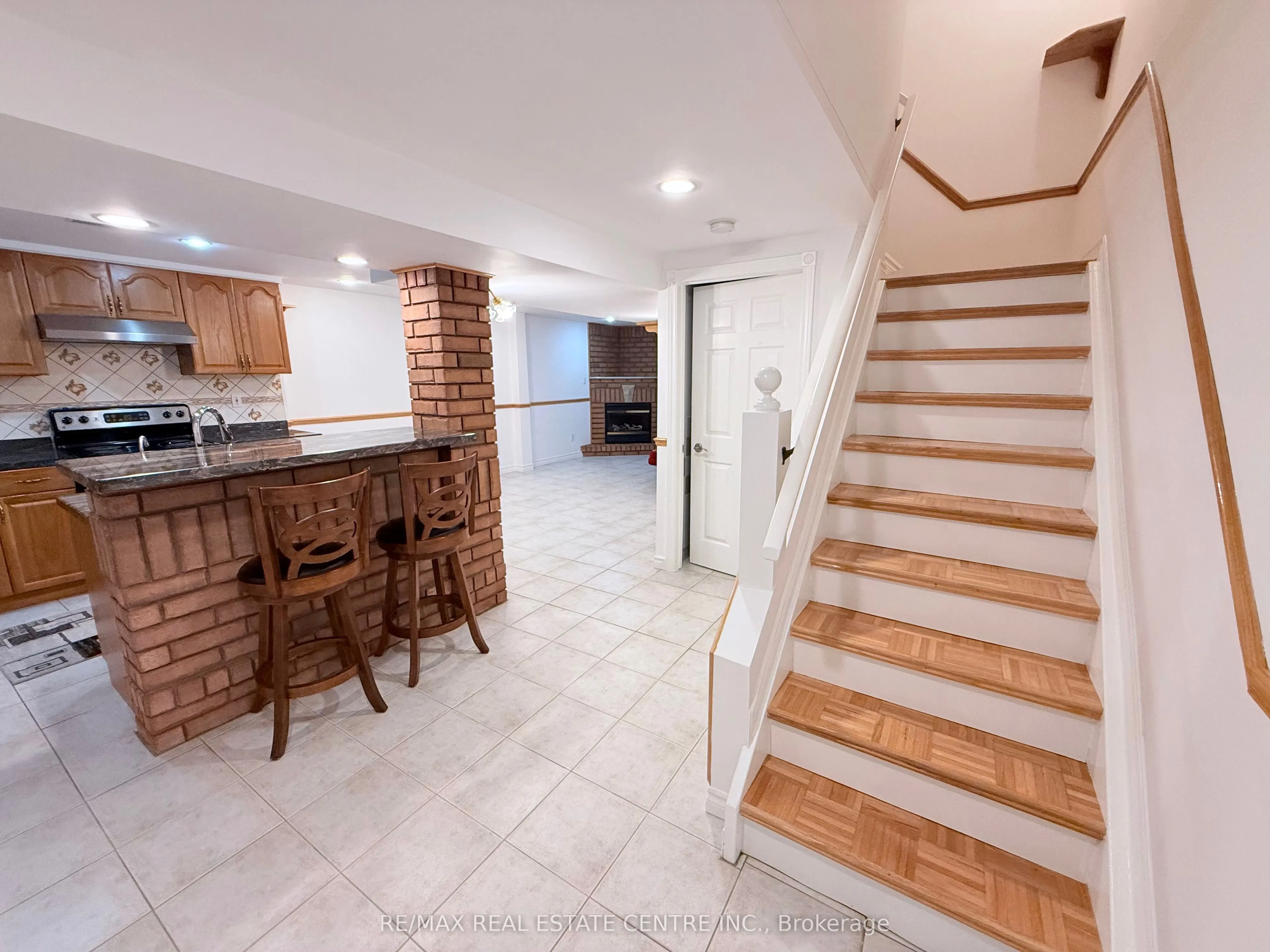 7264 Seabreeze Drive