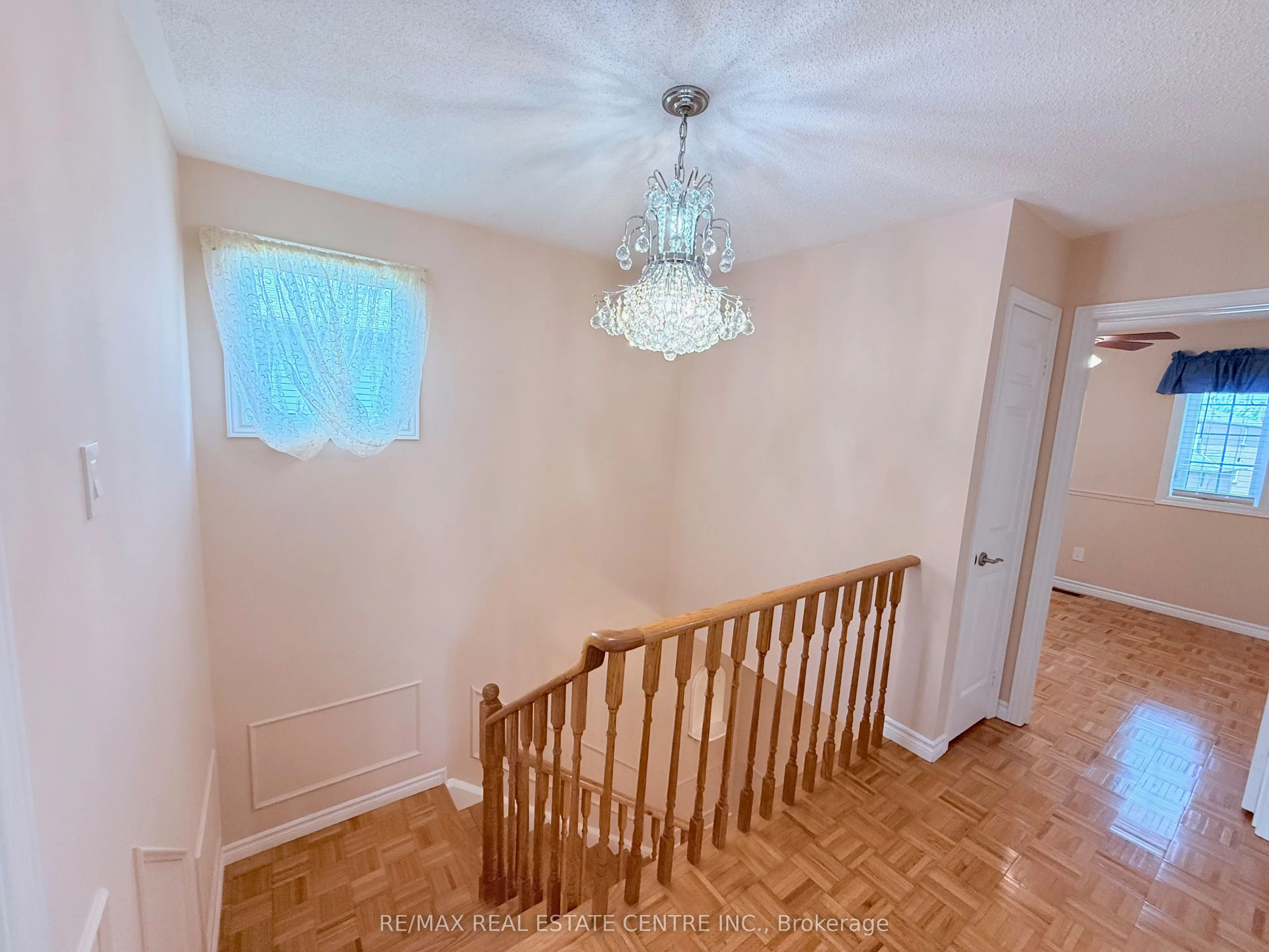 7264 Seabreeze Drive