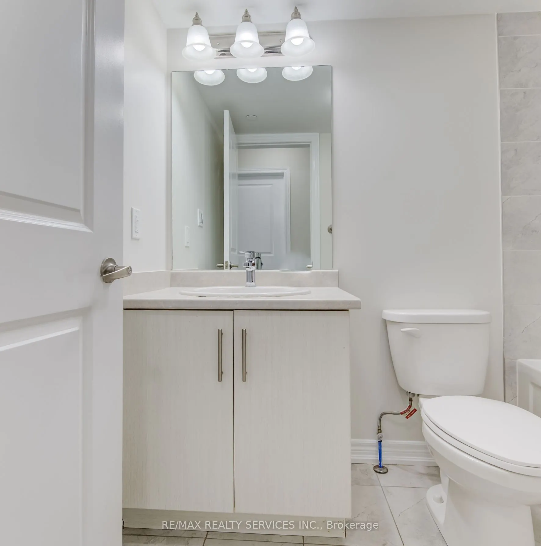 2205 Lillykin Street #4
