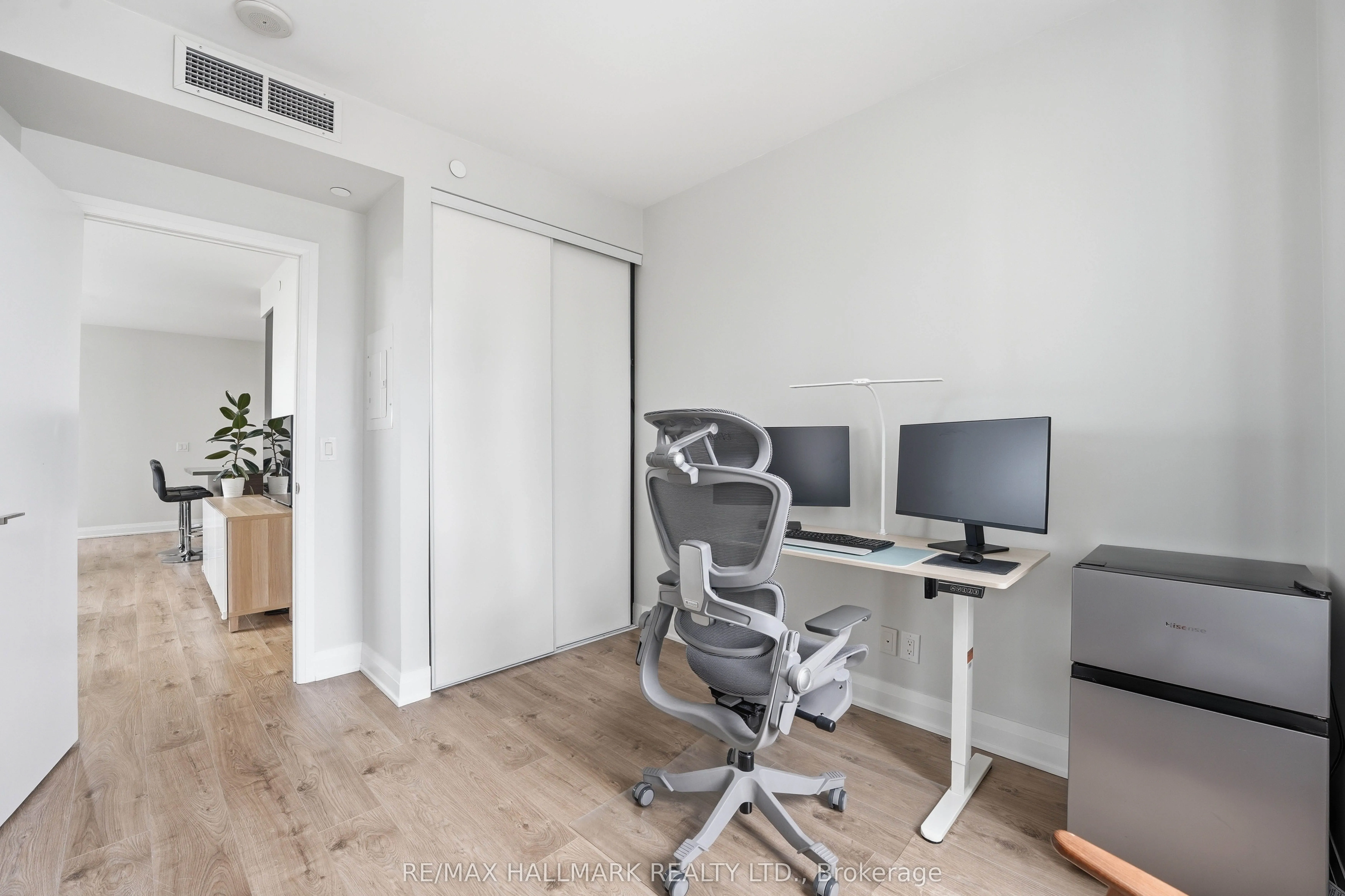 36 Park Lawn Road #710